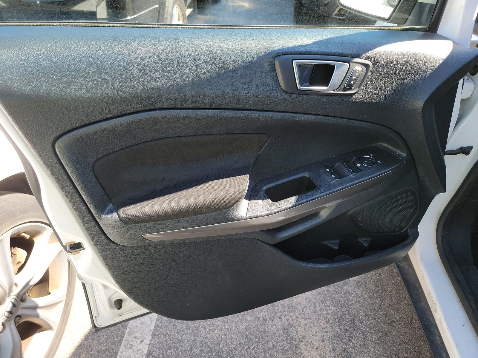 FORD ECOSPORT - 10