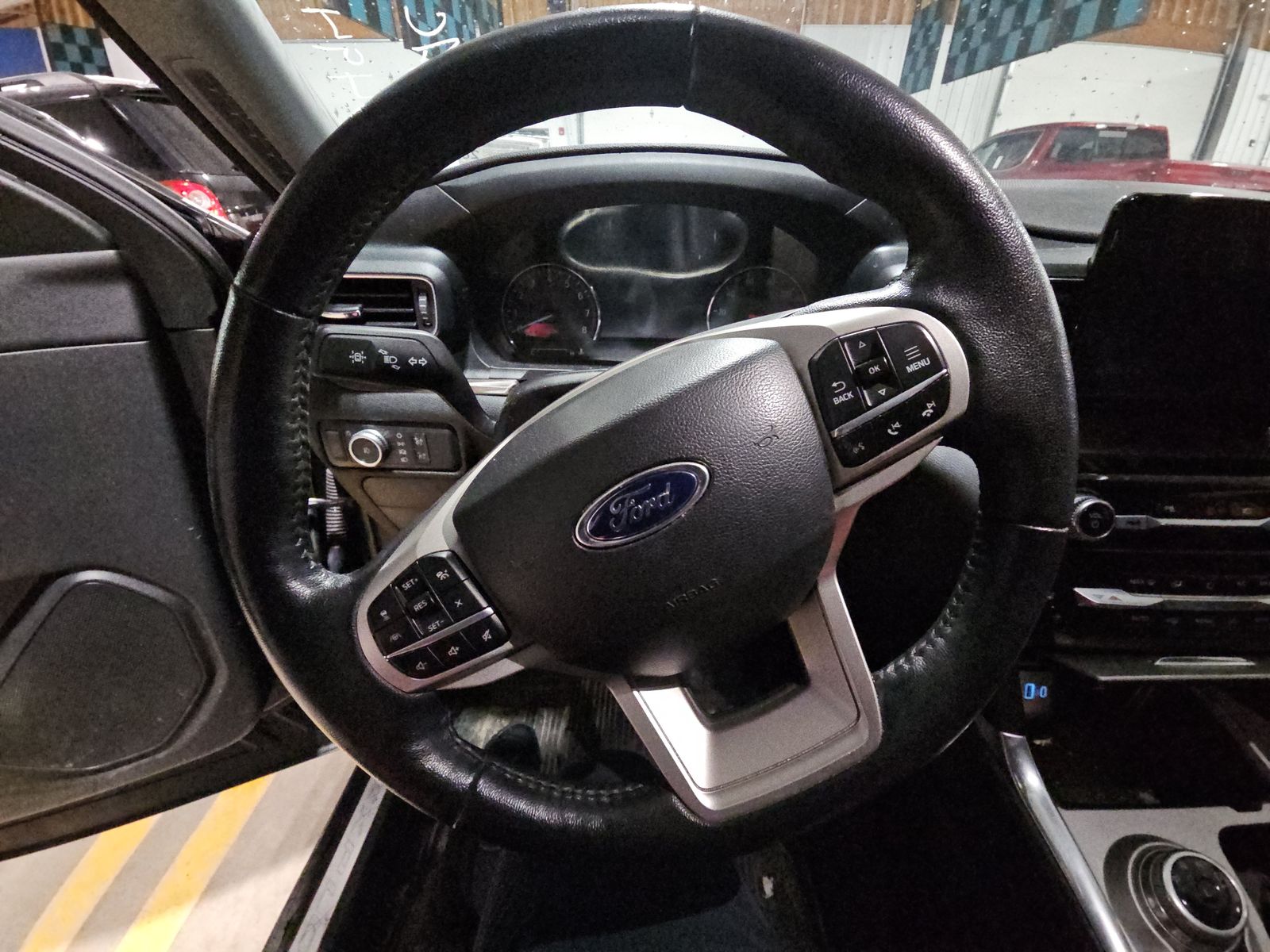 2022 Ford Explorer Limited AWD