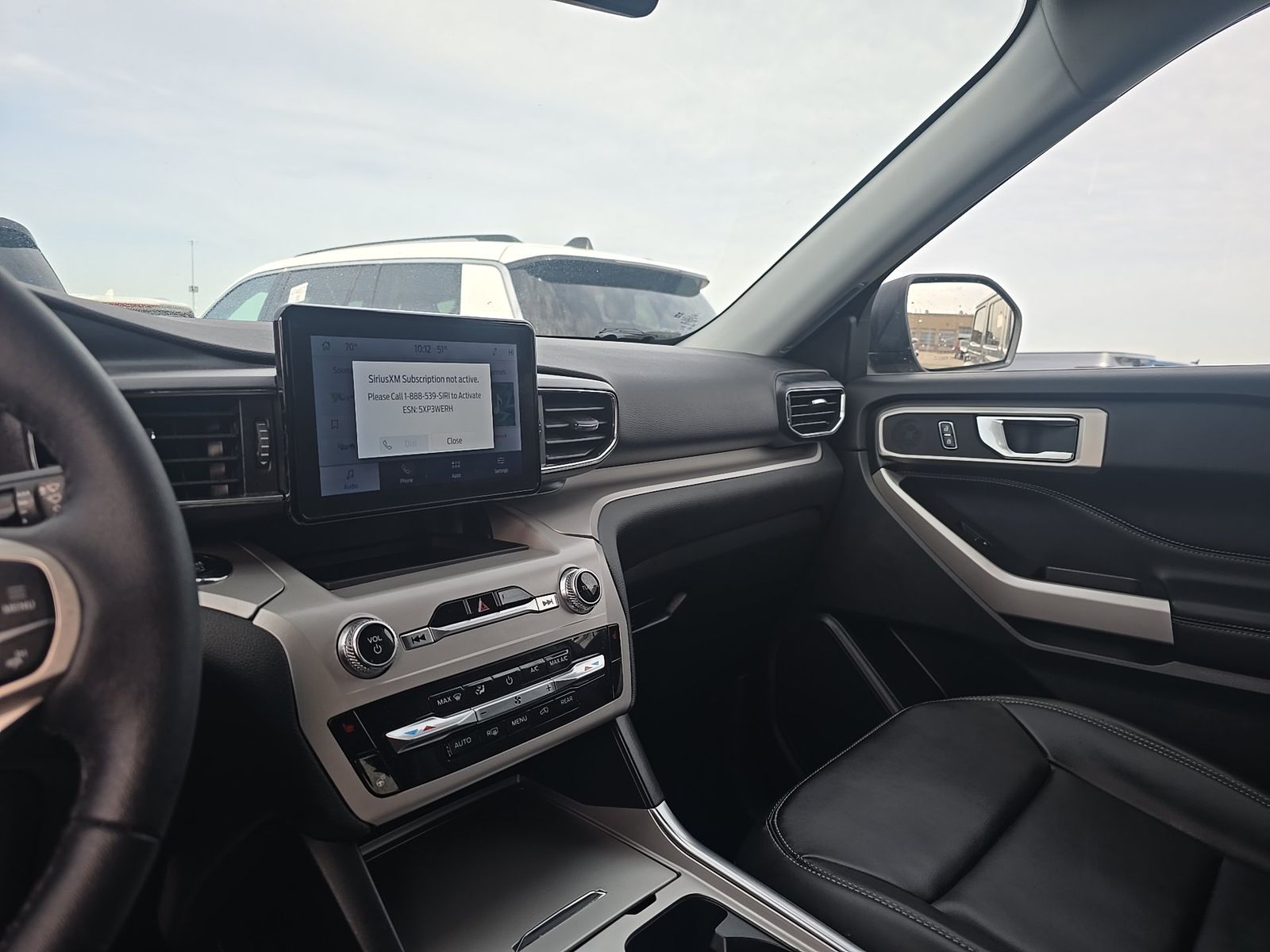 2024 Ford Explorer XLT AWD