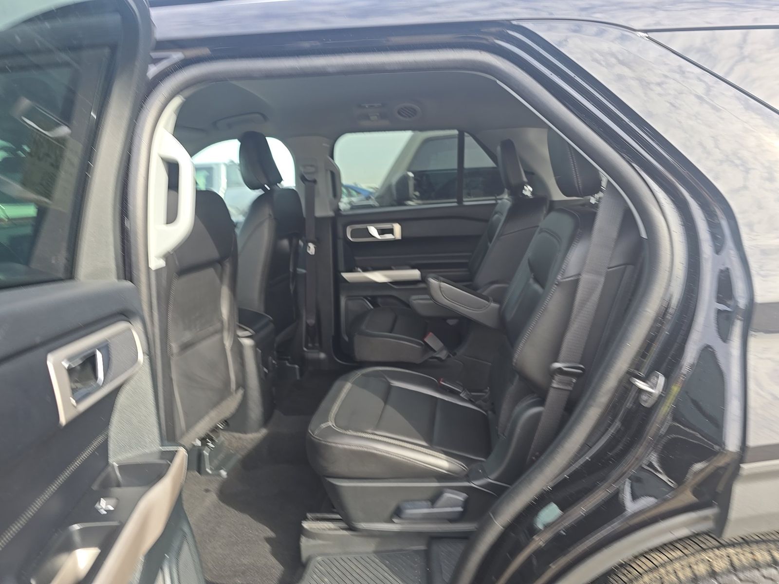 2024 Ford Explorer XLT AWD