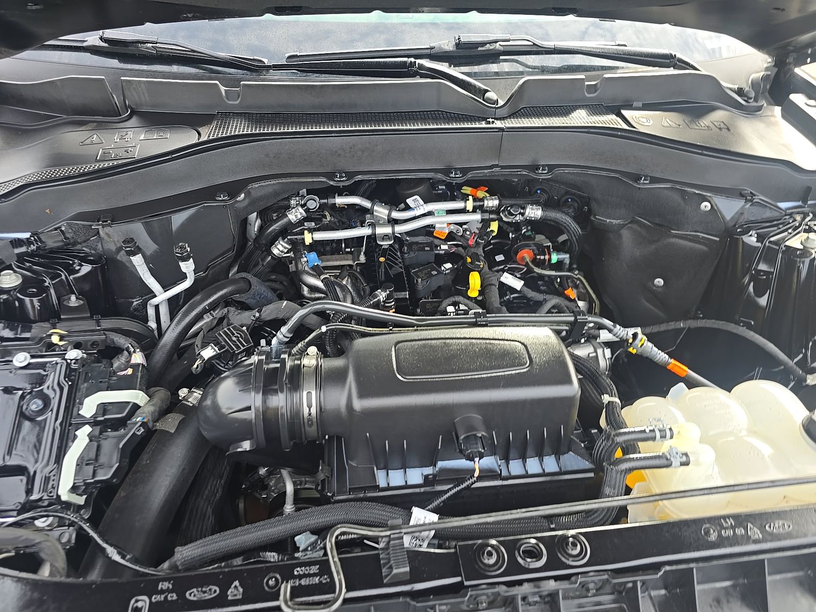 2024 Ford Explorer XLT AWD