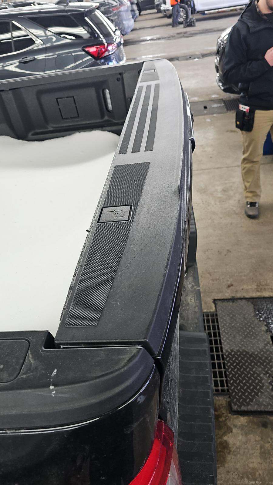 2023 Ford F-150 Lariat AWD