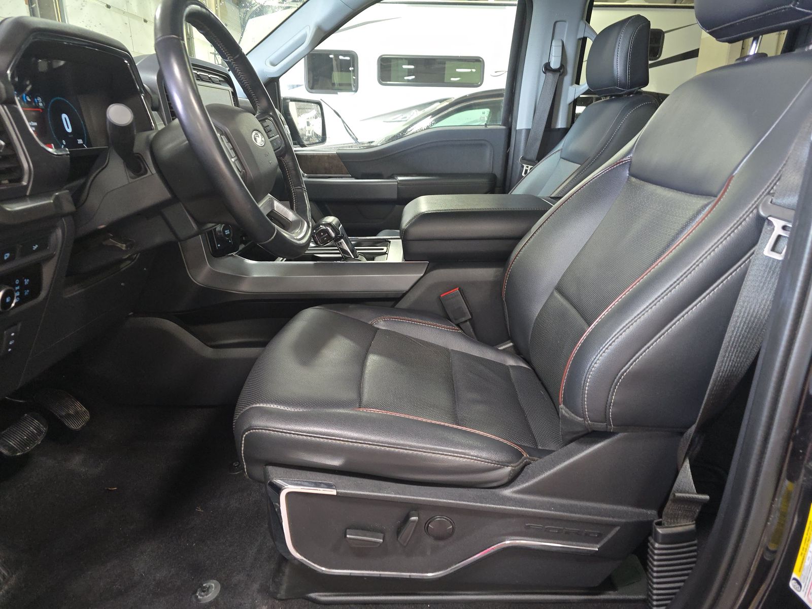 2023 Ford F-150 Lariat AWD