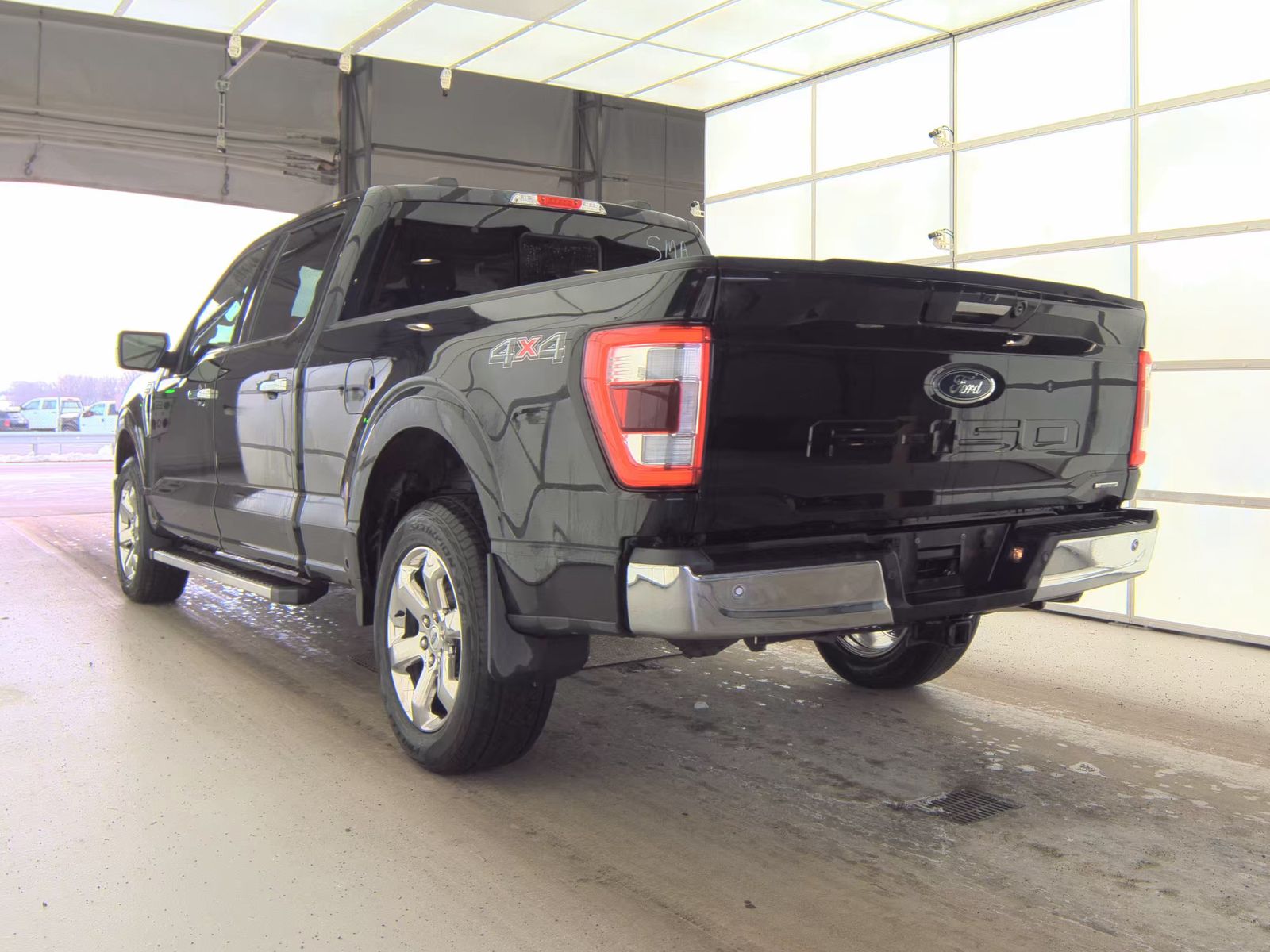 2023 Ford F-150 Lariat AWD