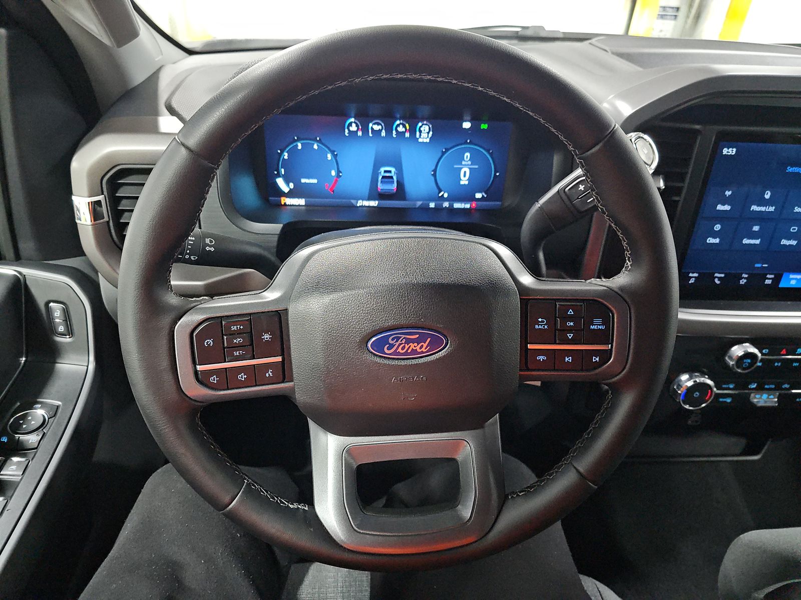 2025 Ford F-150 XLT AWD