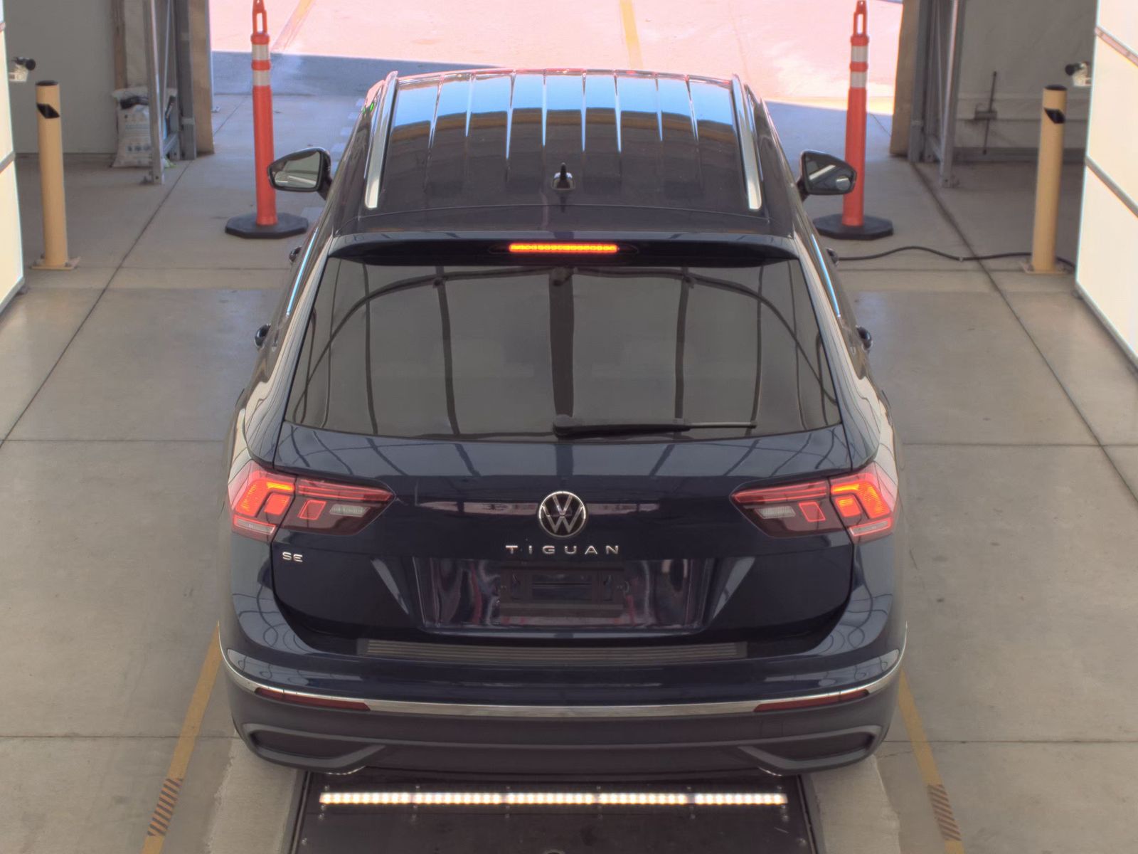 2022 Volkswagen Tiguan 2.0T SE FWD