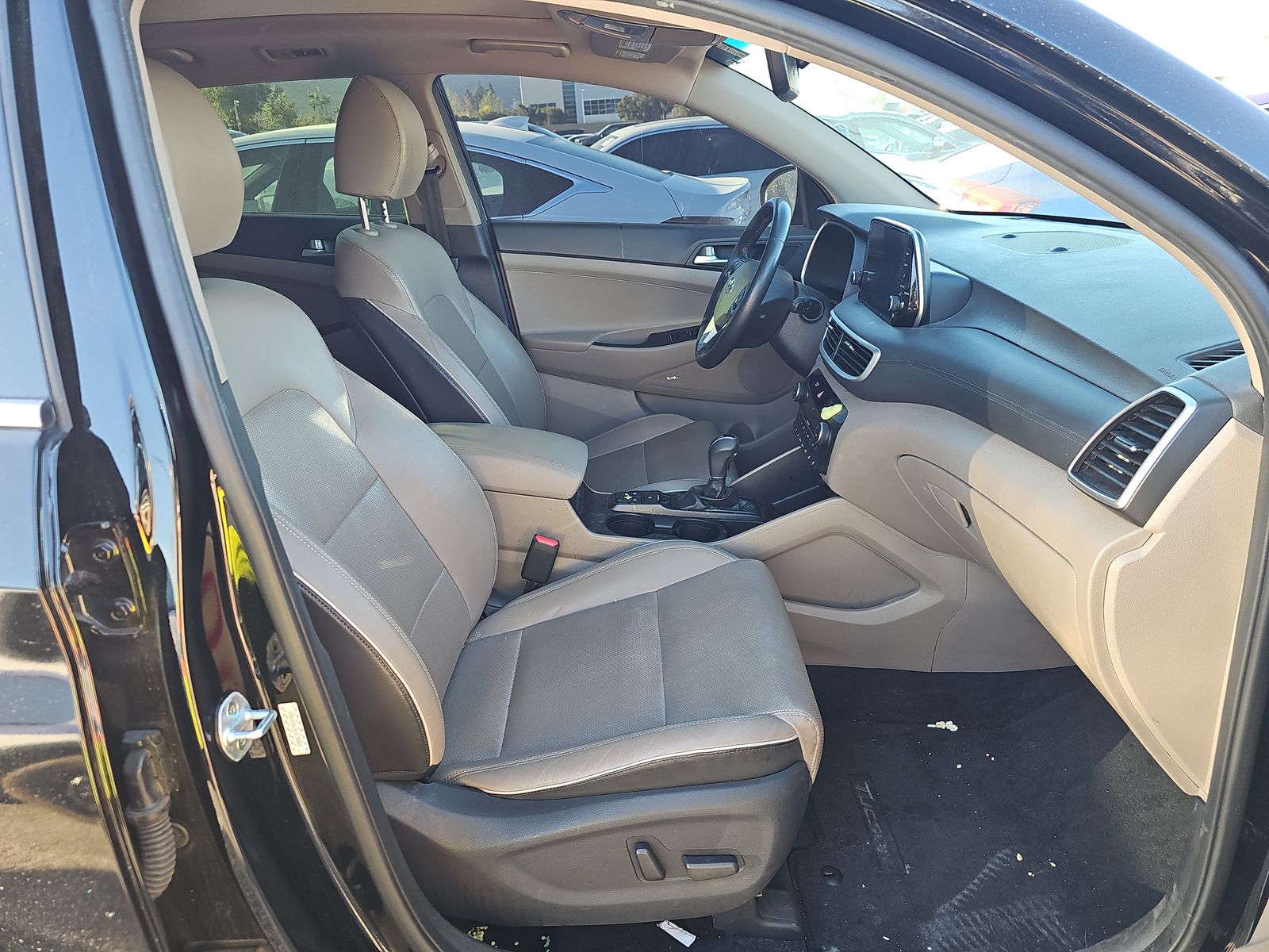 HYUNDAI ULTIMATE - 9