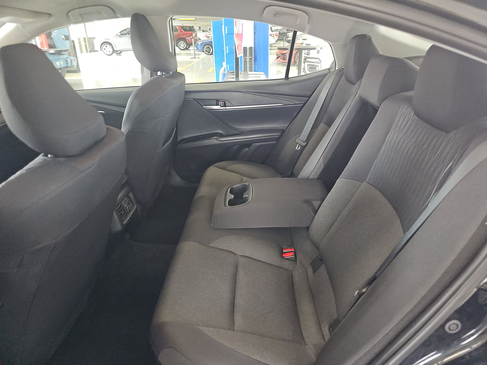 2025 Toyota Camry LE FWD