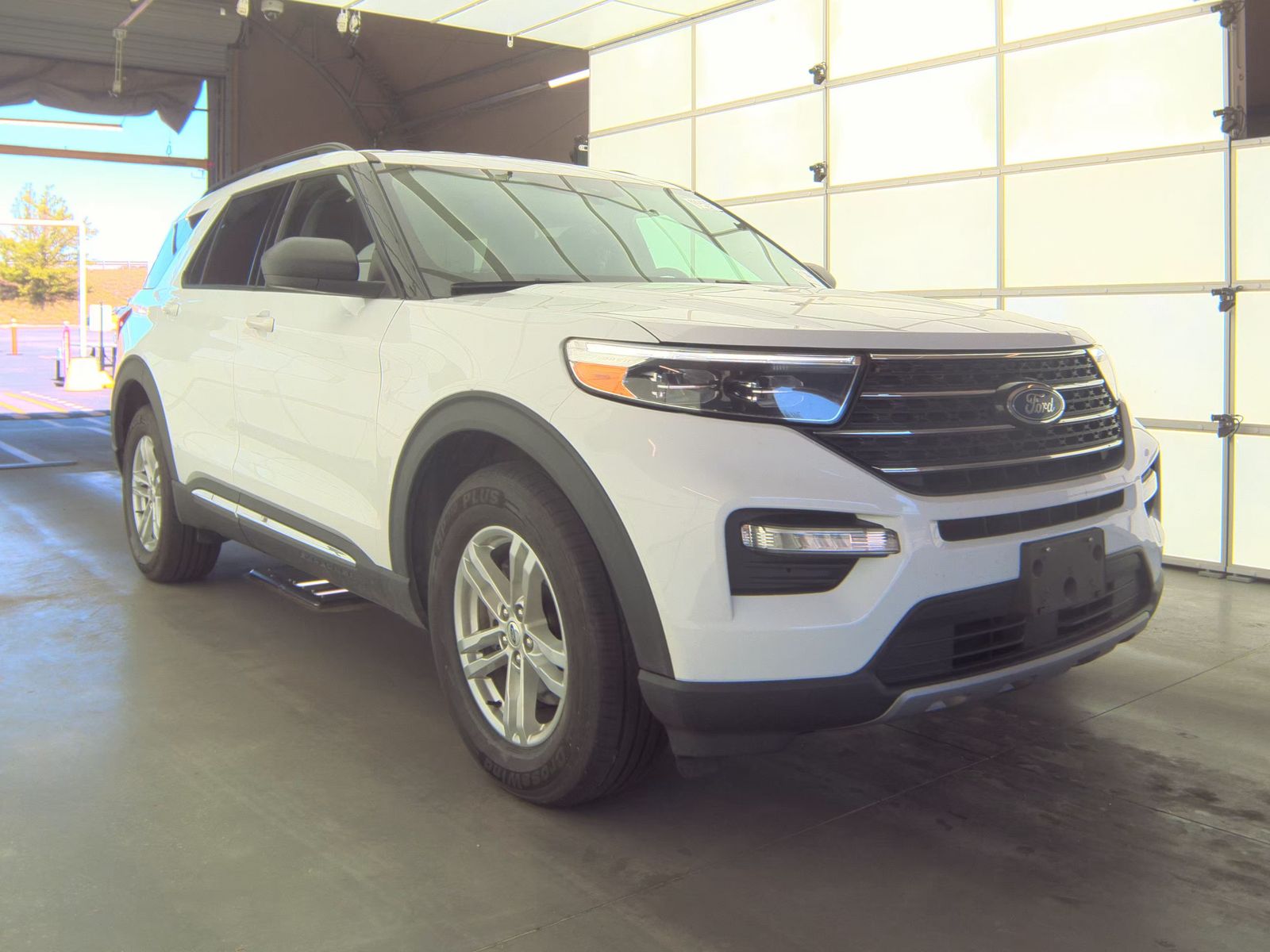 2023 Ford Explorer XLT AWD