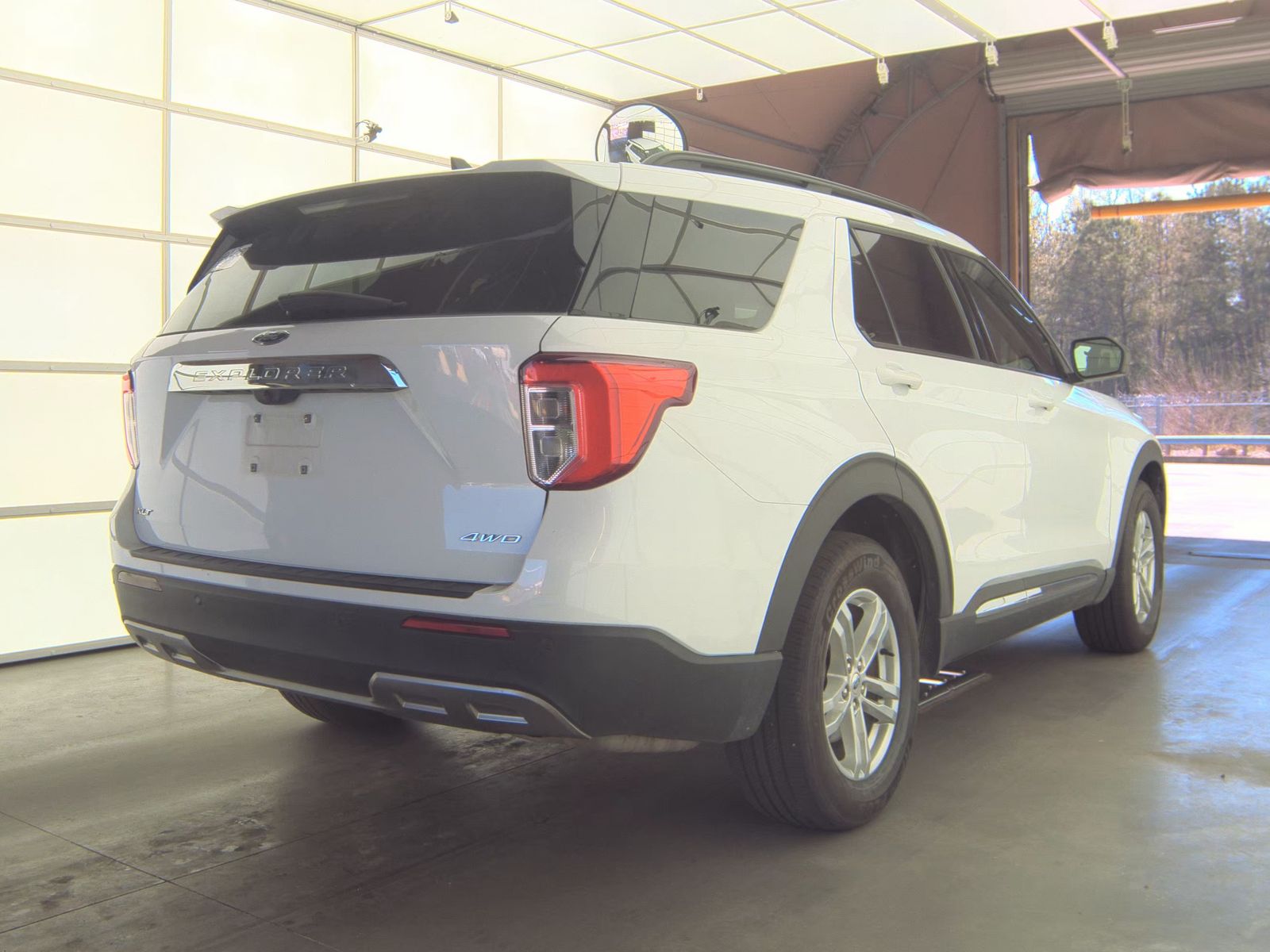 2023 Ford Explorer XLT AWD