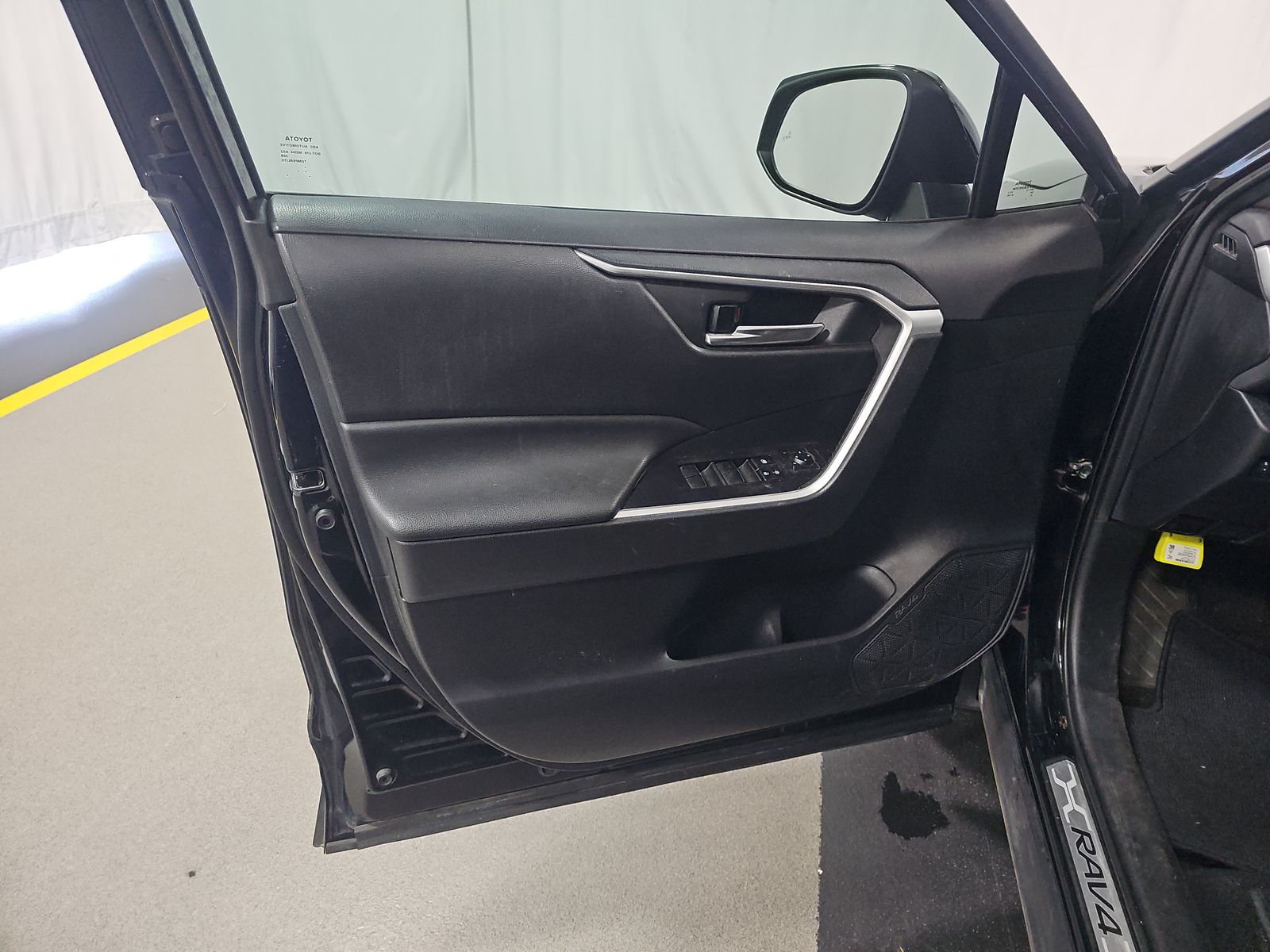 2021 Toyota RAV4 XLE Premium FWD