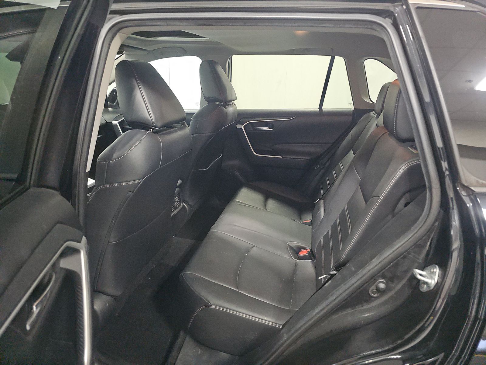 2021 Toyota RAV4 XLE Premium FWD