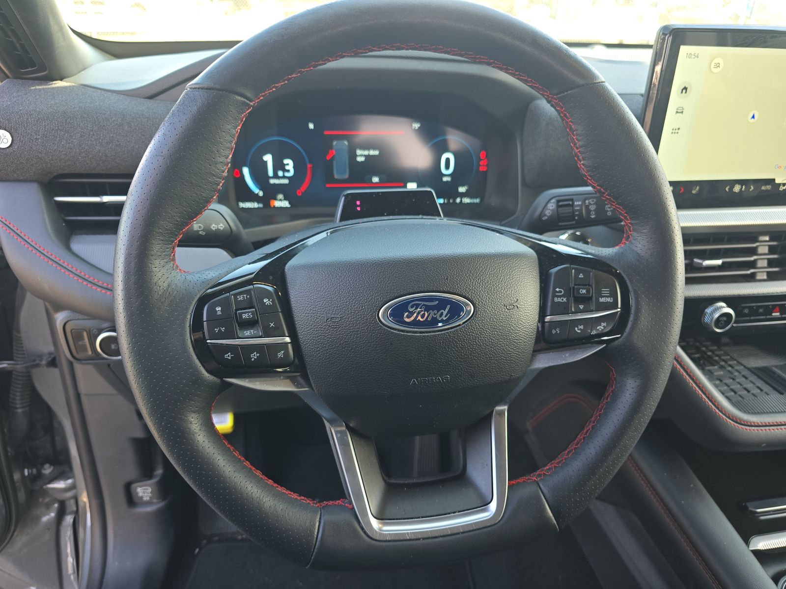 2025 Ford Explorer ST-Line RWD