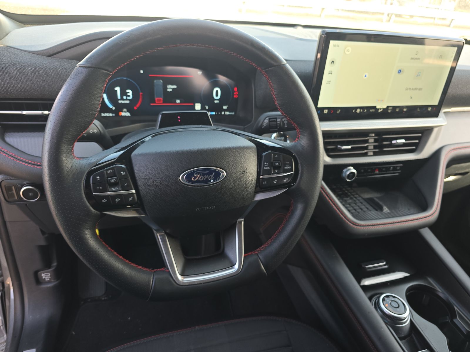 2025 Ford Explorer ST-Line RWD