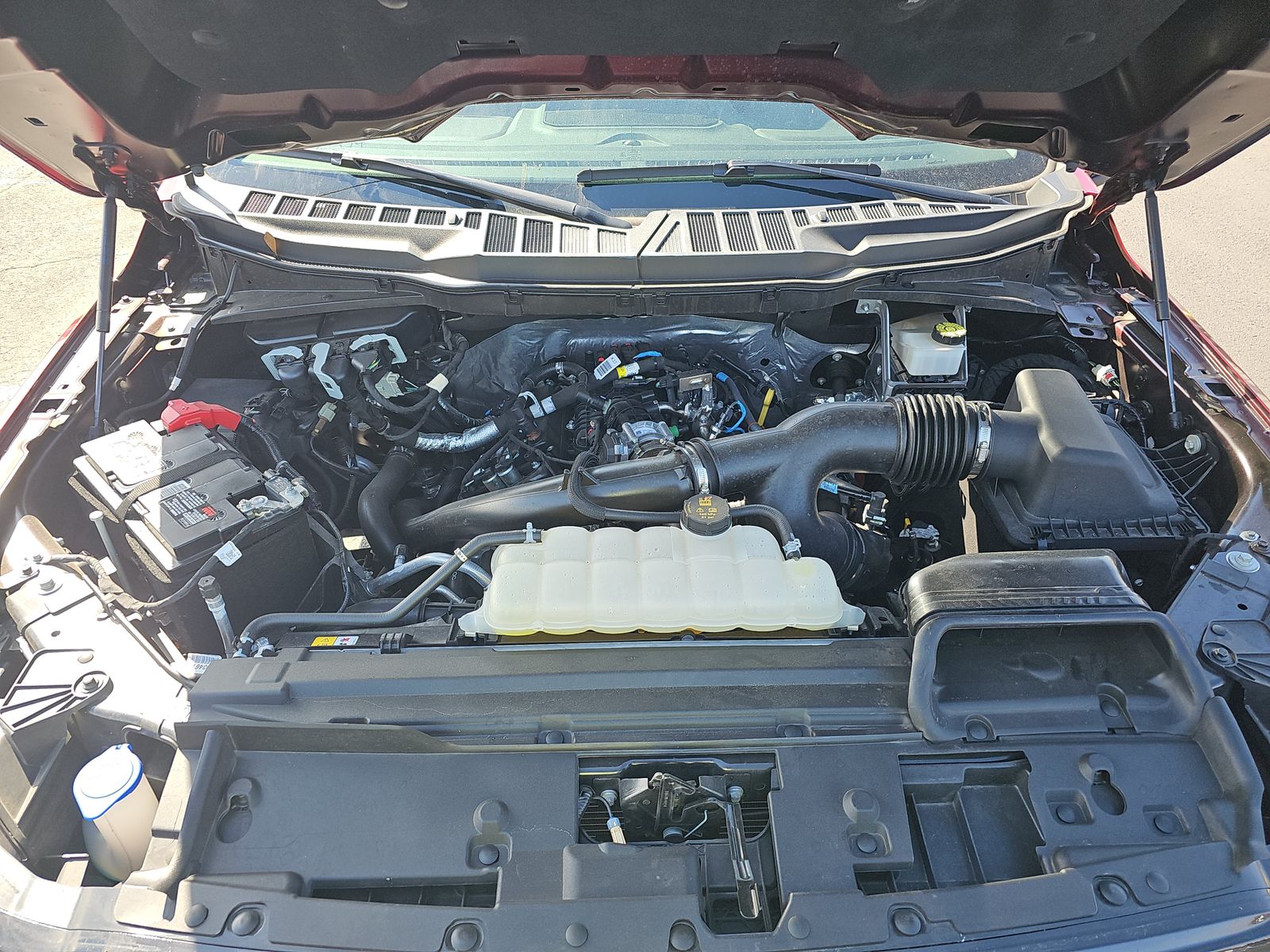 2024 Ford F-150 XLT FWD