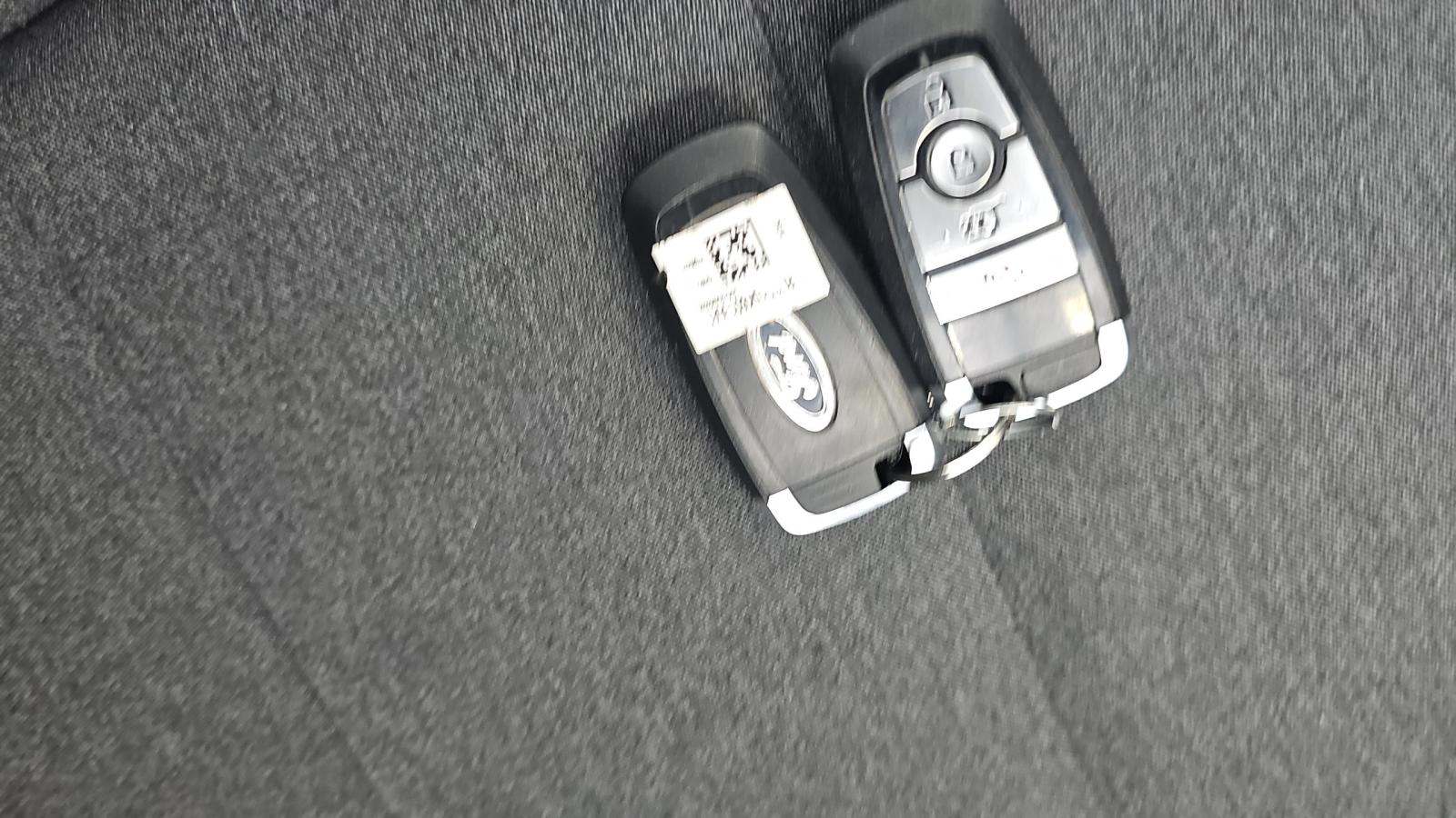 2025 Ford Explorer Active RWD