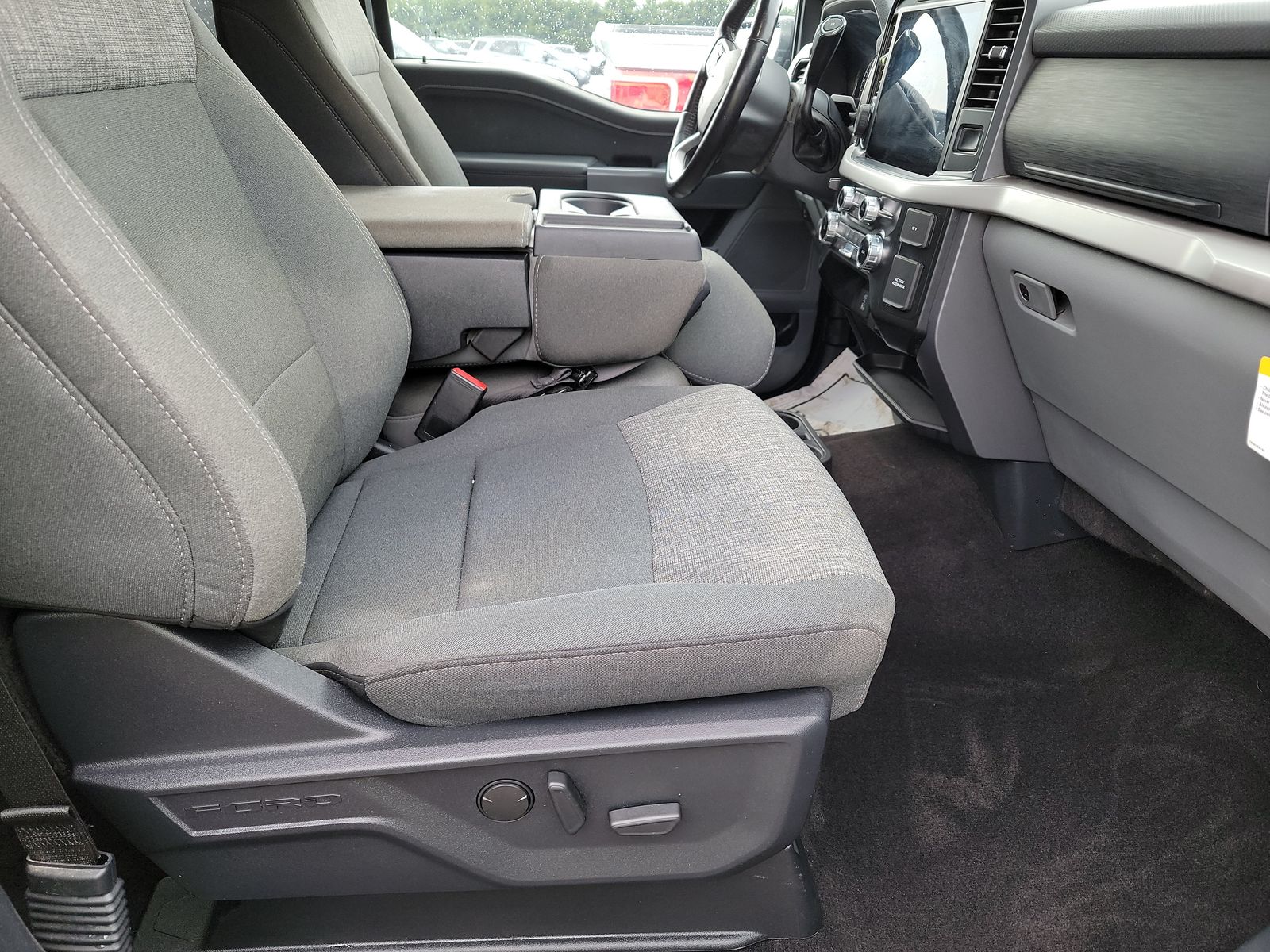 2022 Ford F-150 XLT AWD