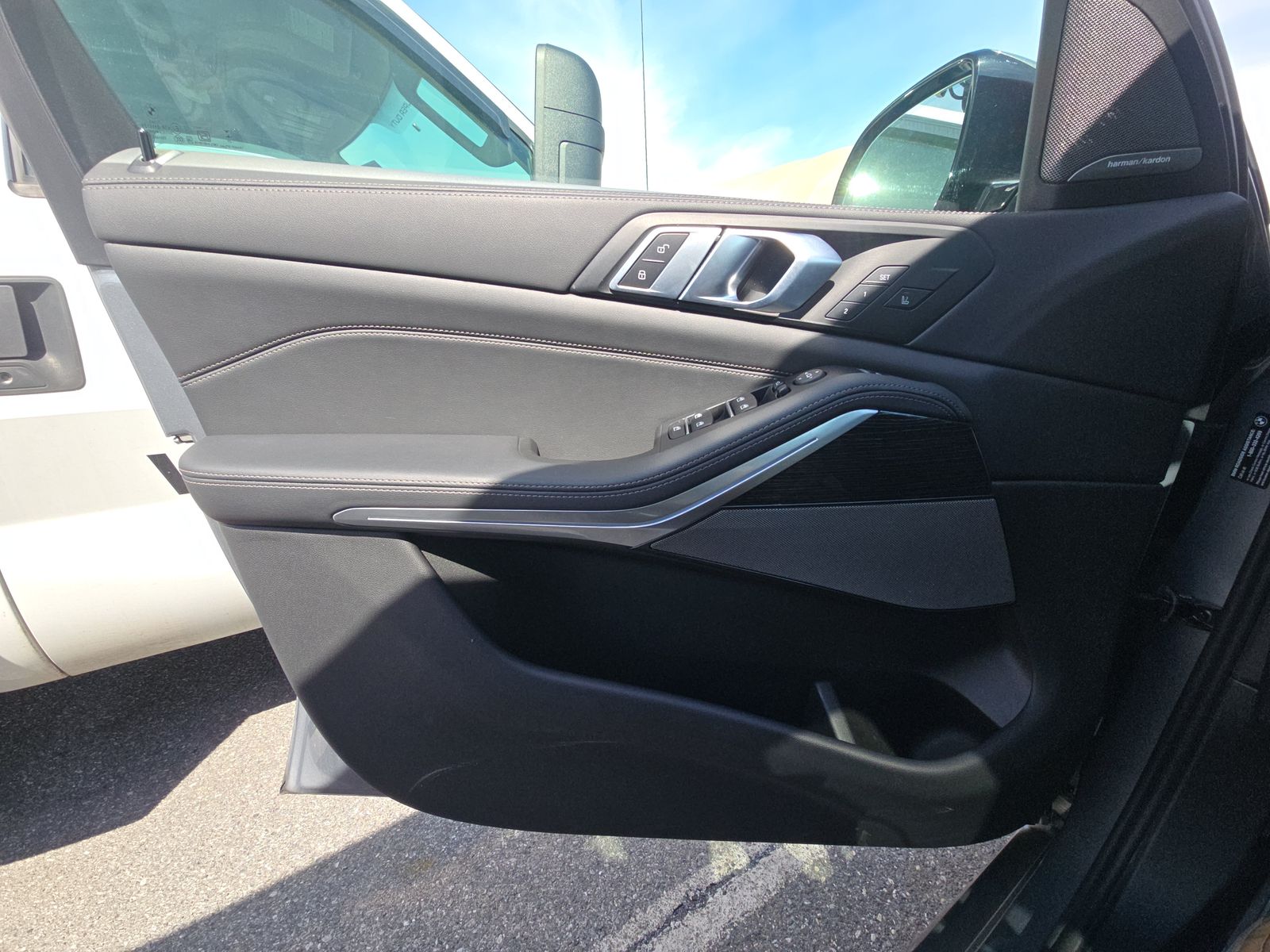 2026 BMW X5 sDrive40i RWD