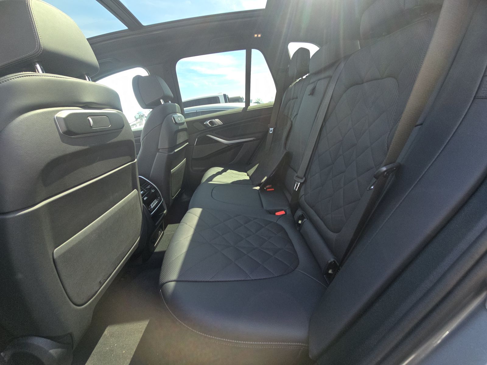 2026 BMW X5 sDrive40i RWD