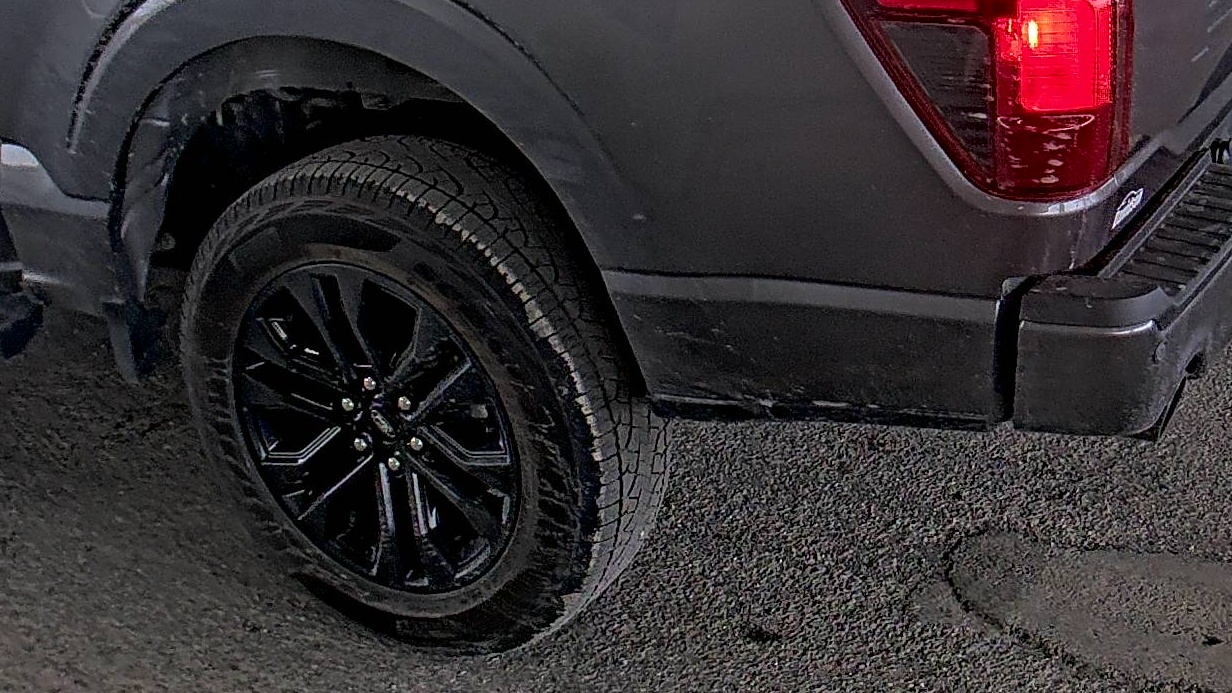 2025 Ford F-150 Hybrid XLT AWD