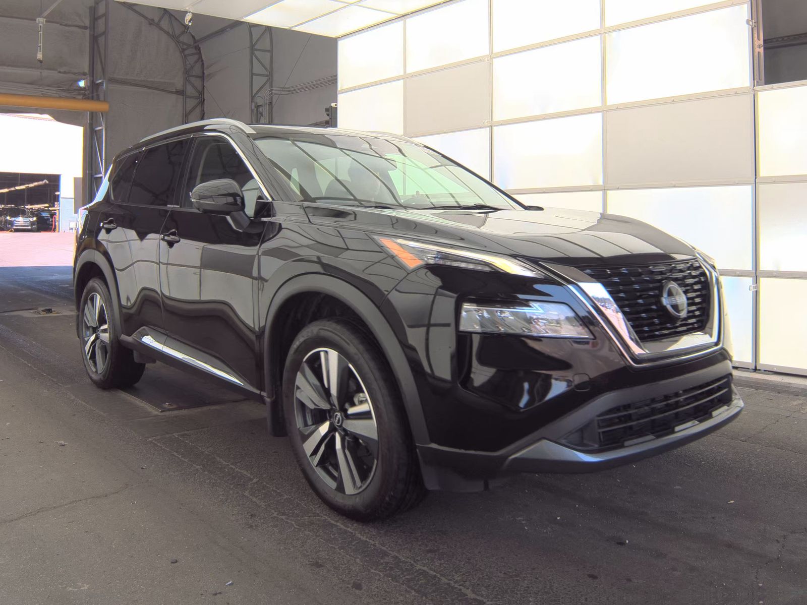 2023 Nissan Rogue SL FWD