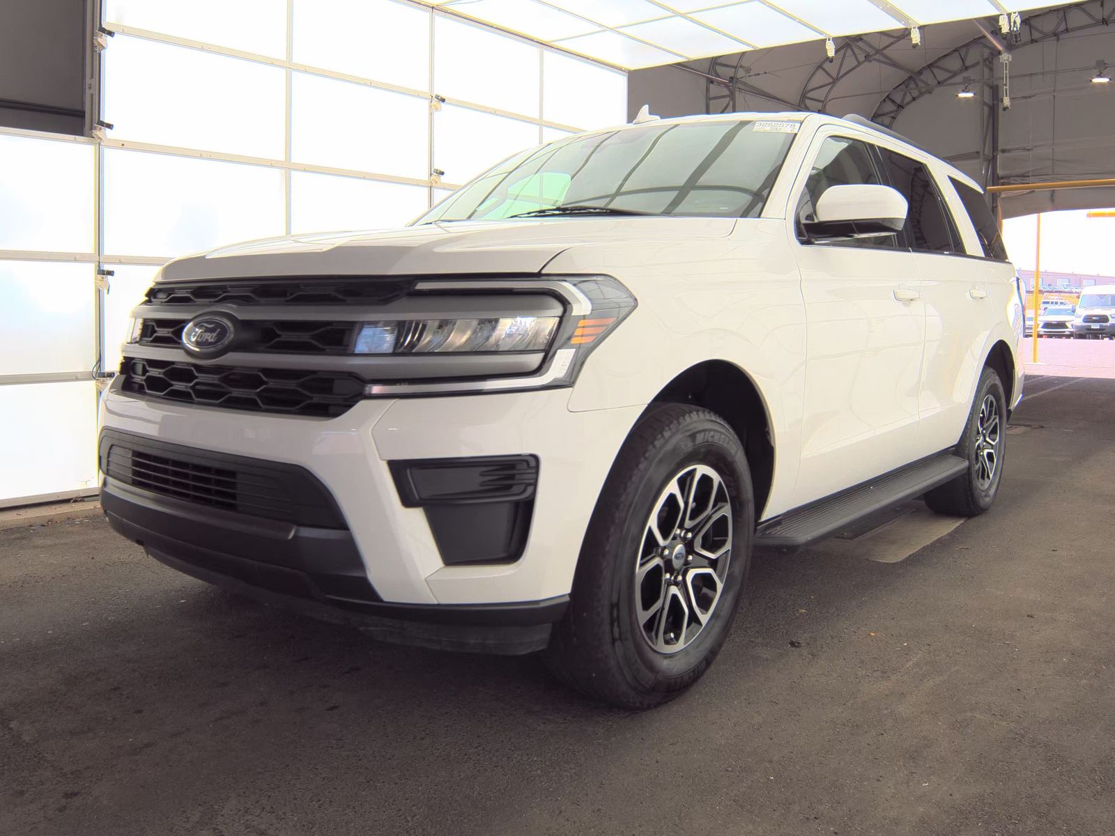 FORD EXPEDITION - 1