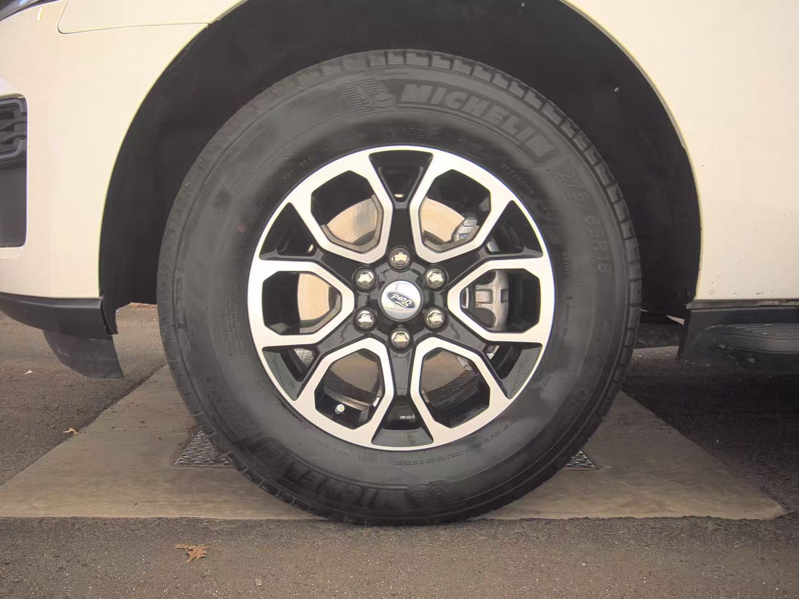 FORD EXPEDITION - 10