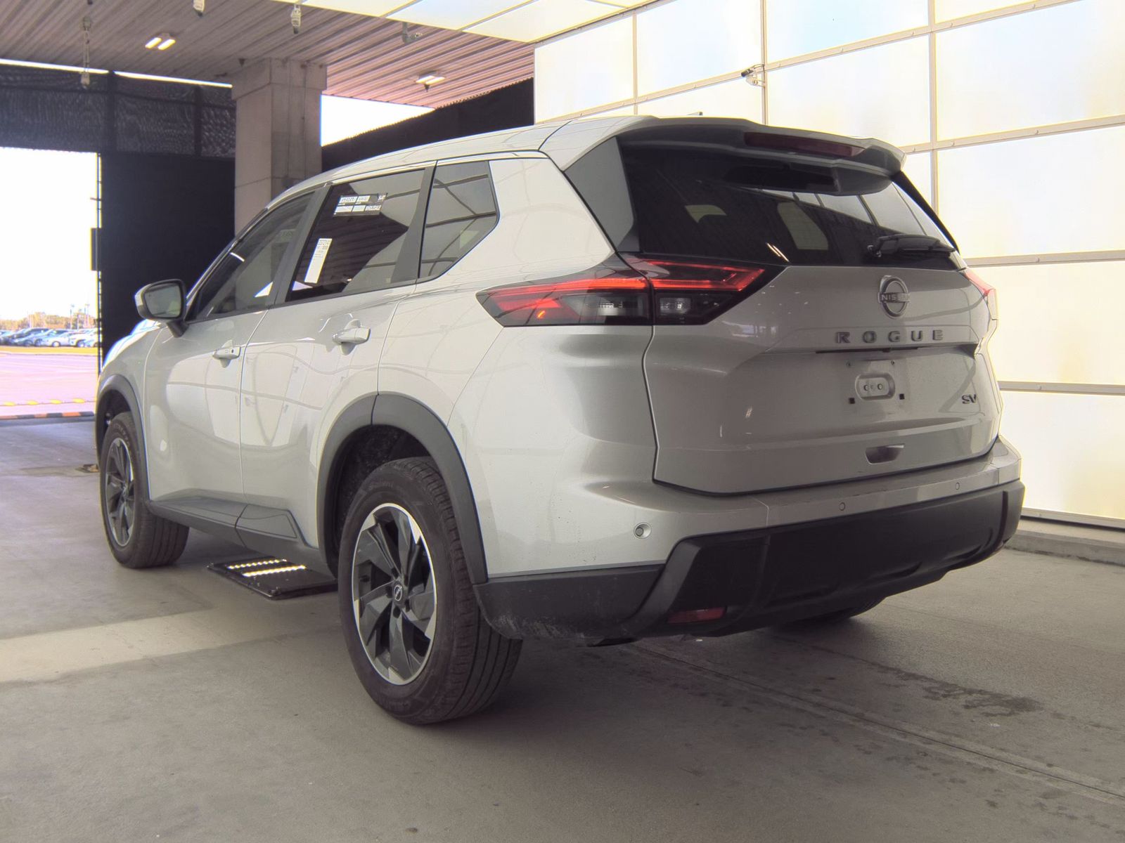 2024 Nissan Rogue SV FWD