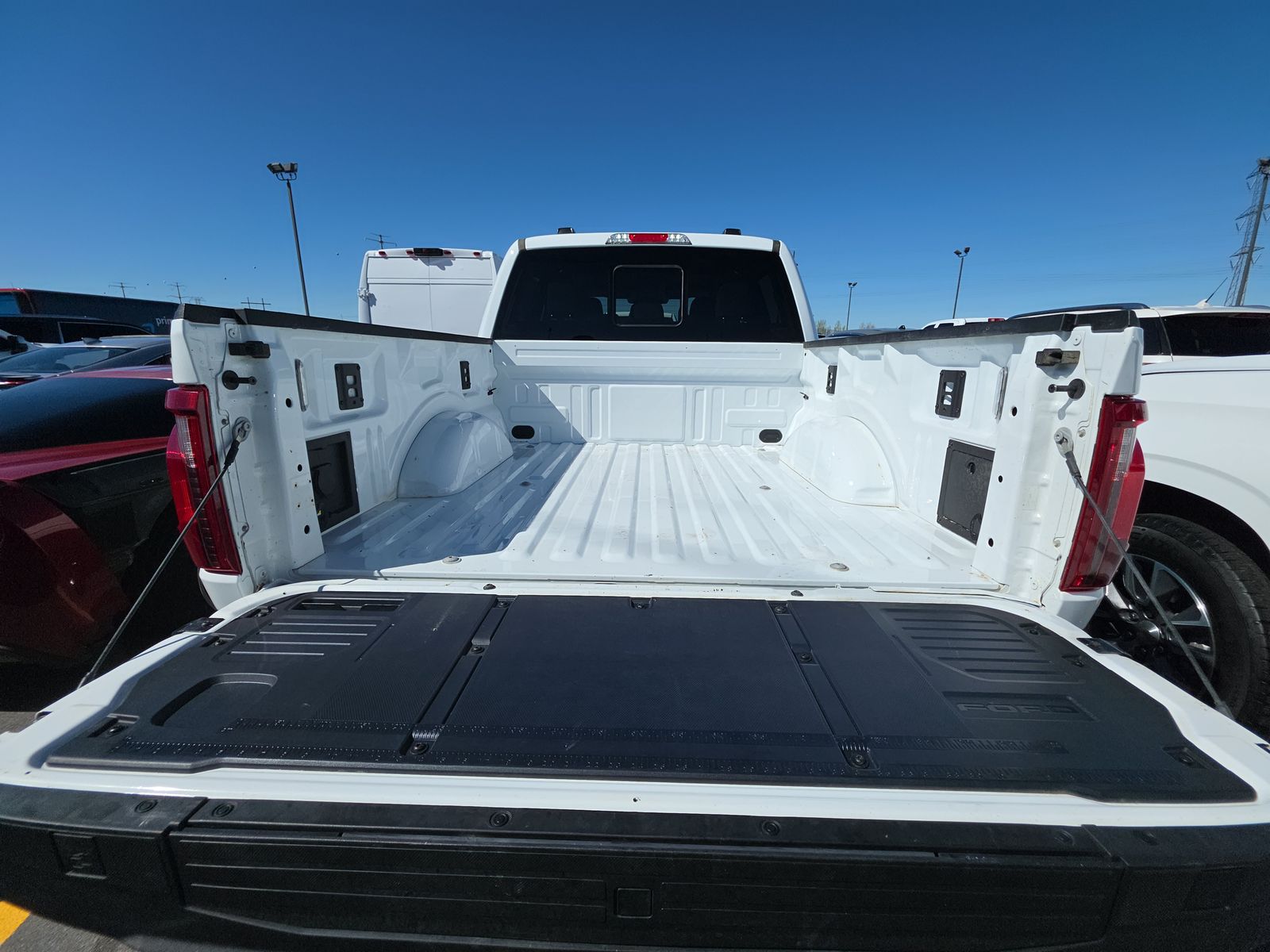 2024 Ford F-150 XLT AWD