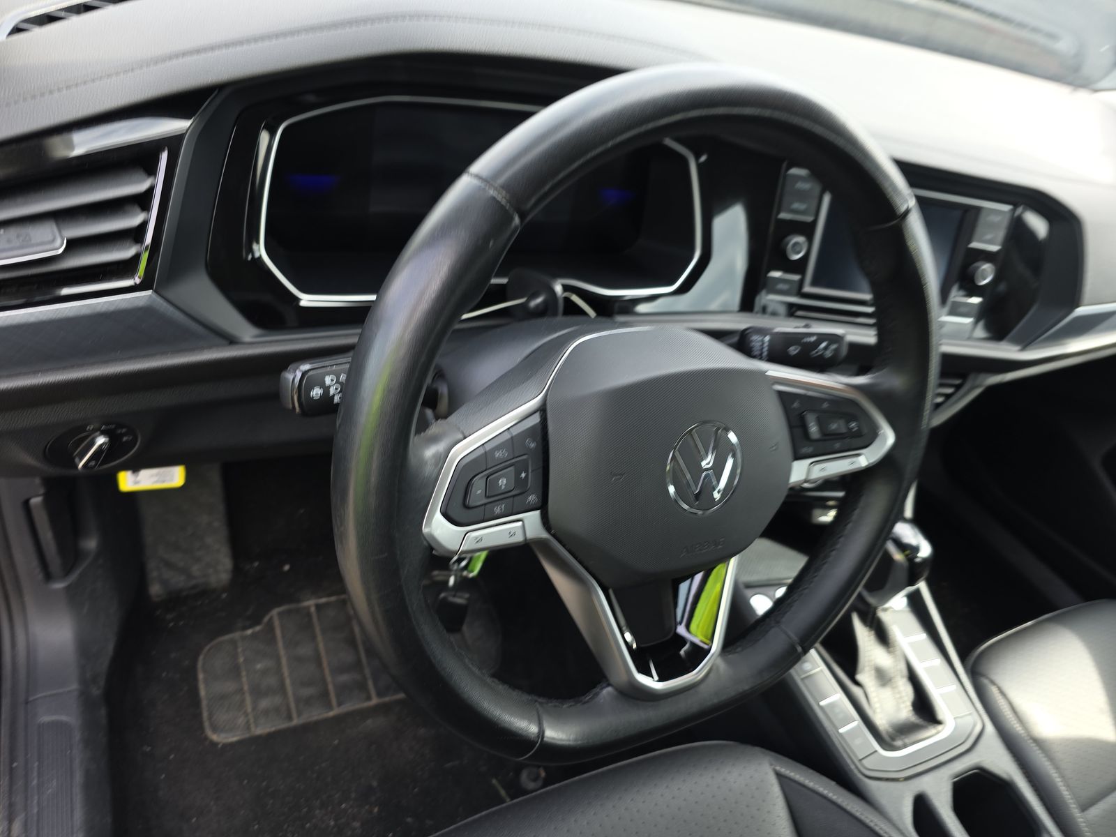 2024 Volkswagen Jetta 1.5T SE FWD