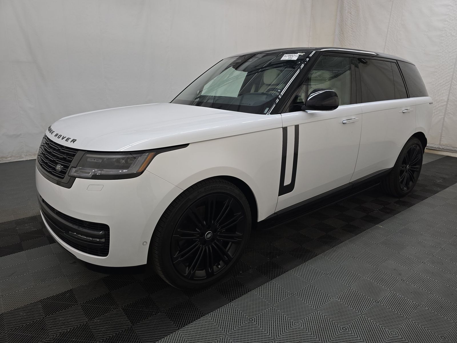 LAND ROVER RANGE ROVER - 1