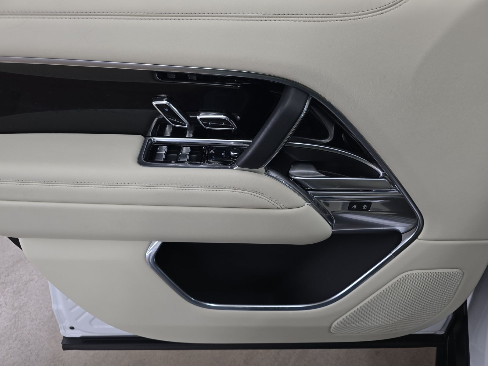 LAND ROVER RANGE ROVER - 10