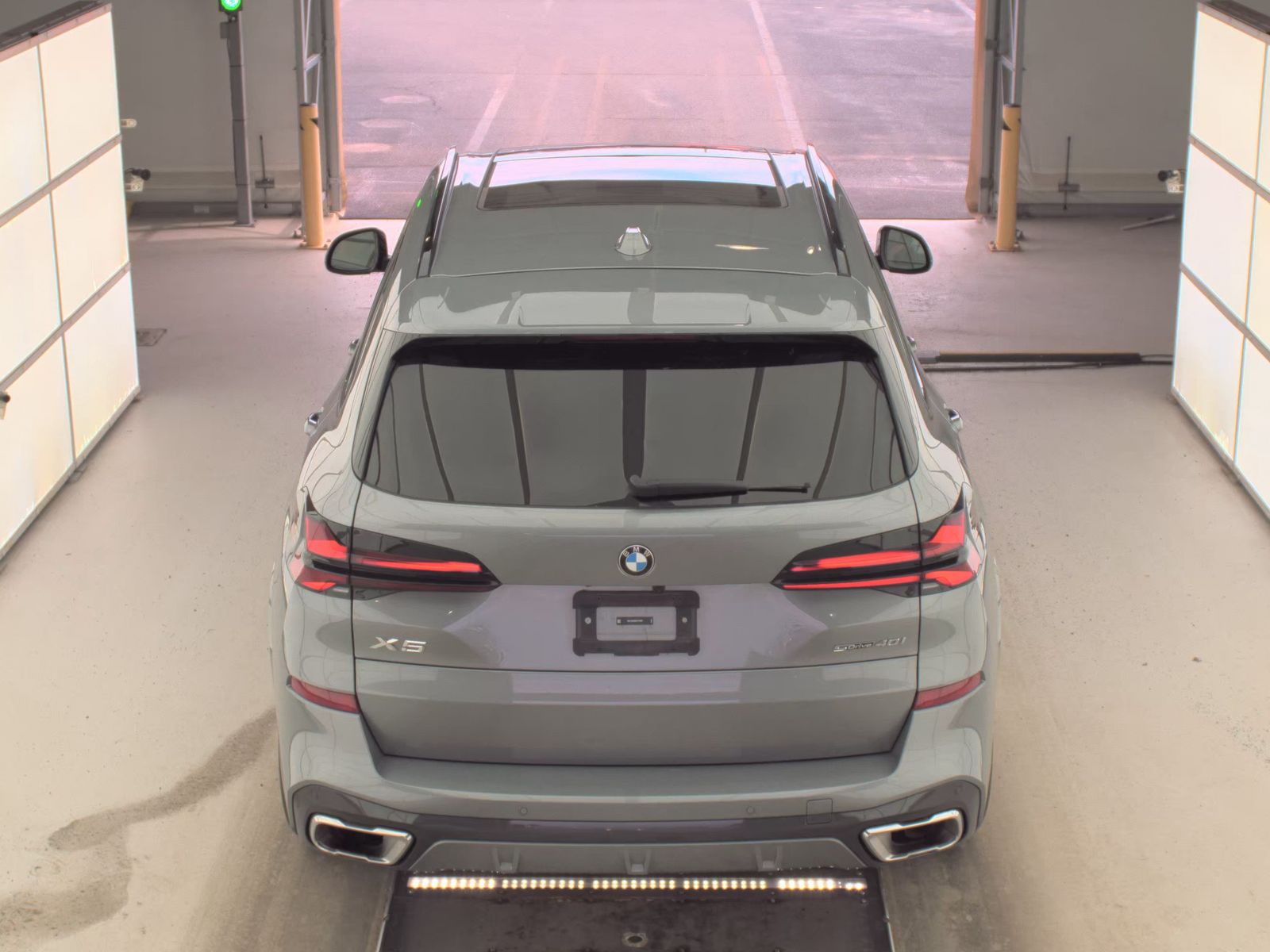 2026 BMW X5 sDrive40i RWD