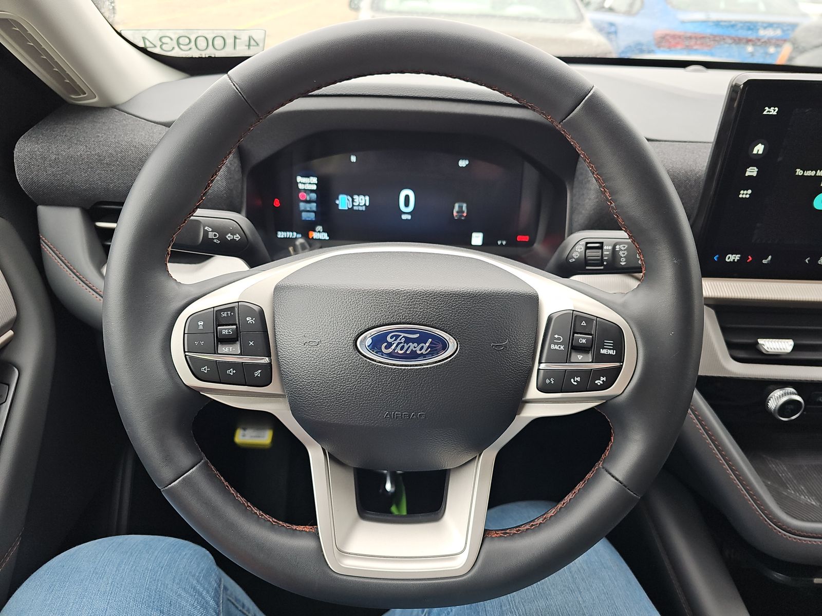 2025 Ford Explorer Active AWD