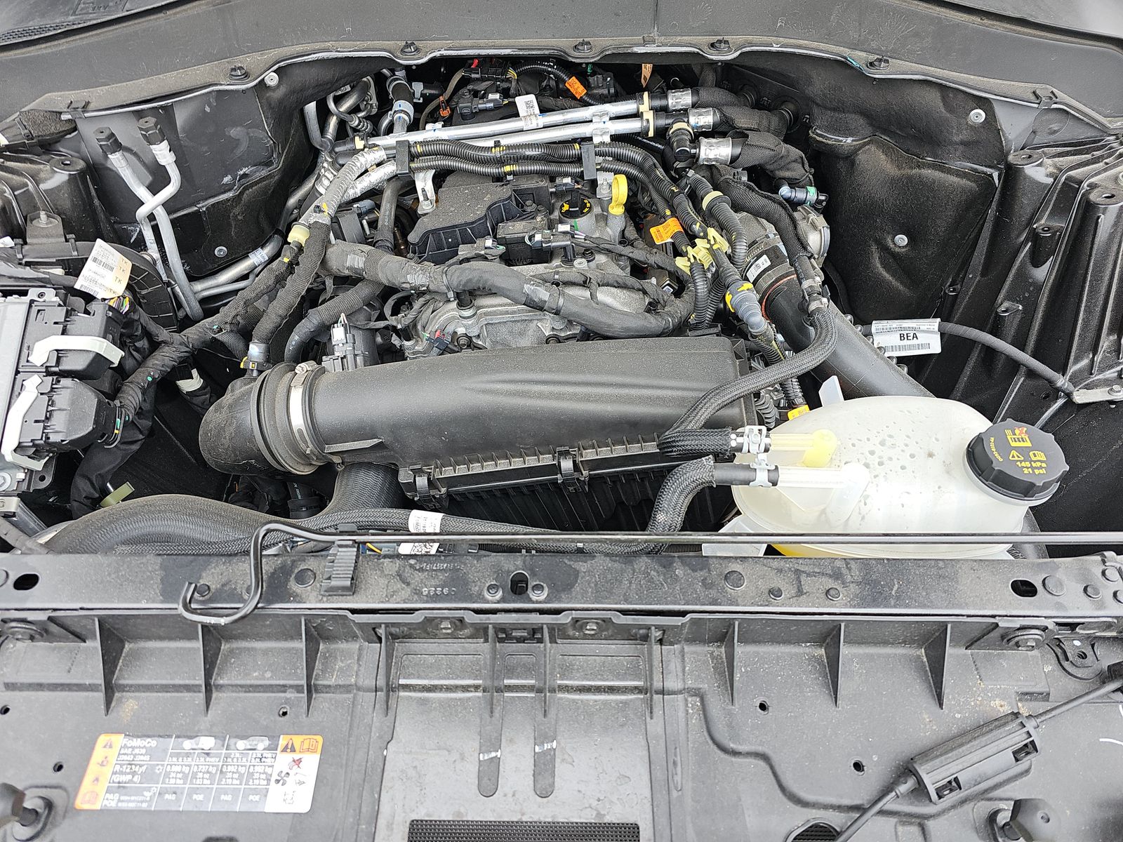 2025 Ford Explorer Active AWD