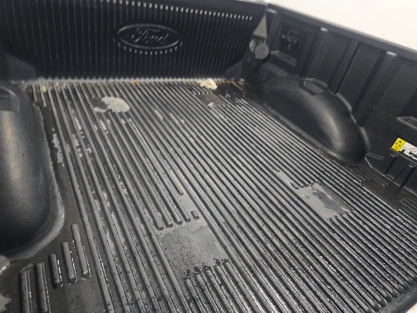 2023 Ford F-150 Lariat AWD