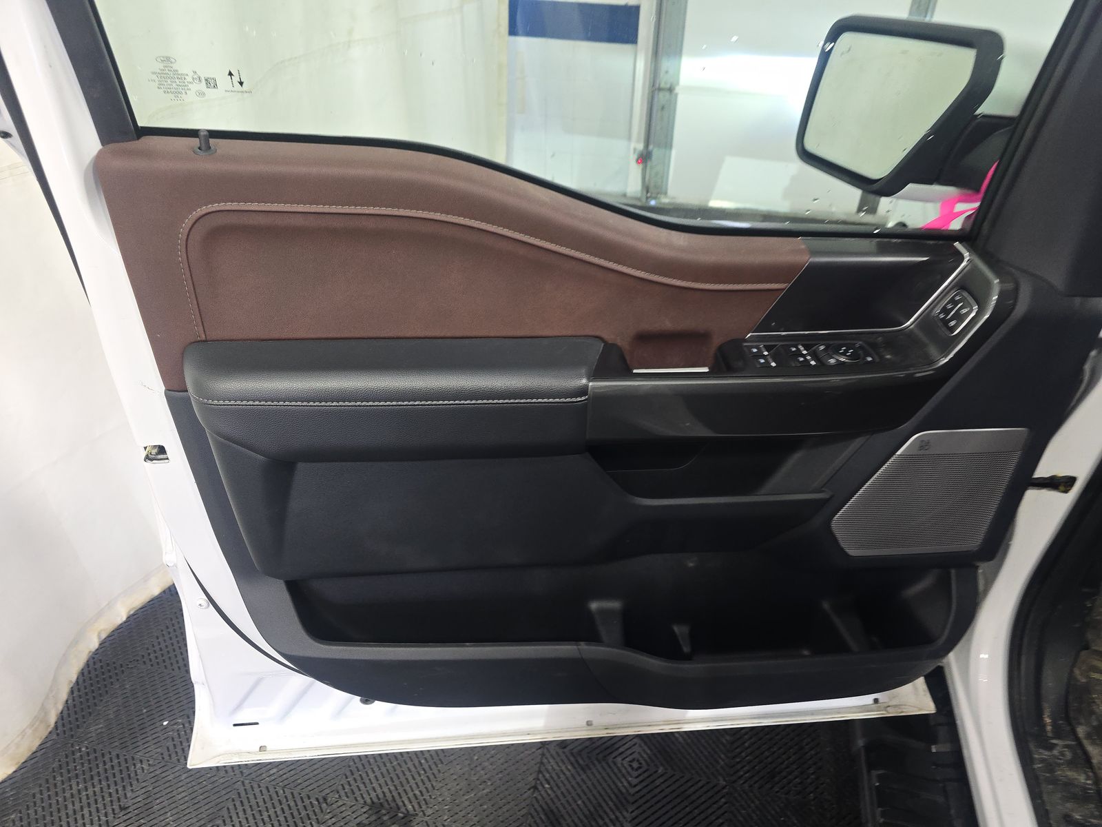 2023 Ford F-150 Lariat AWD