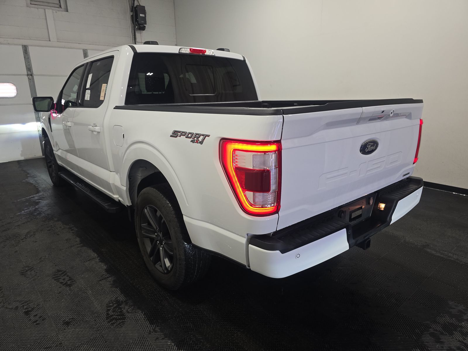 2023 Ford F-150 Lariat AWD