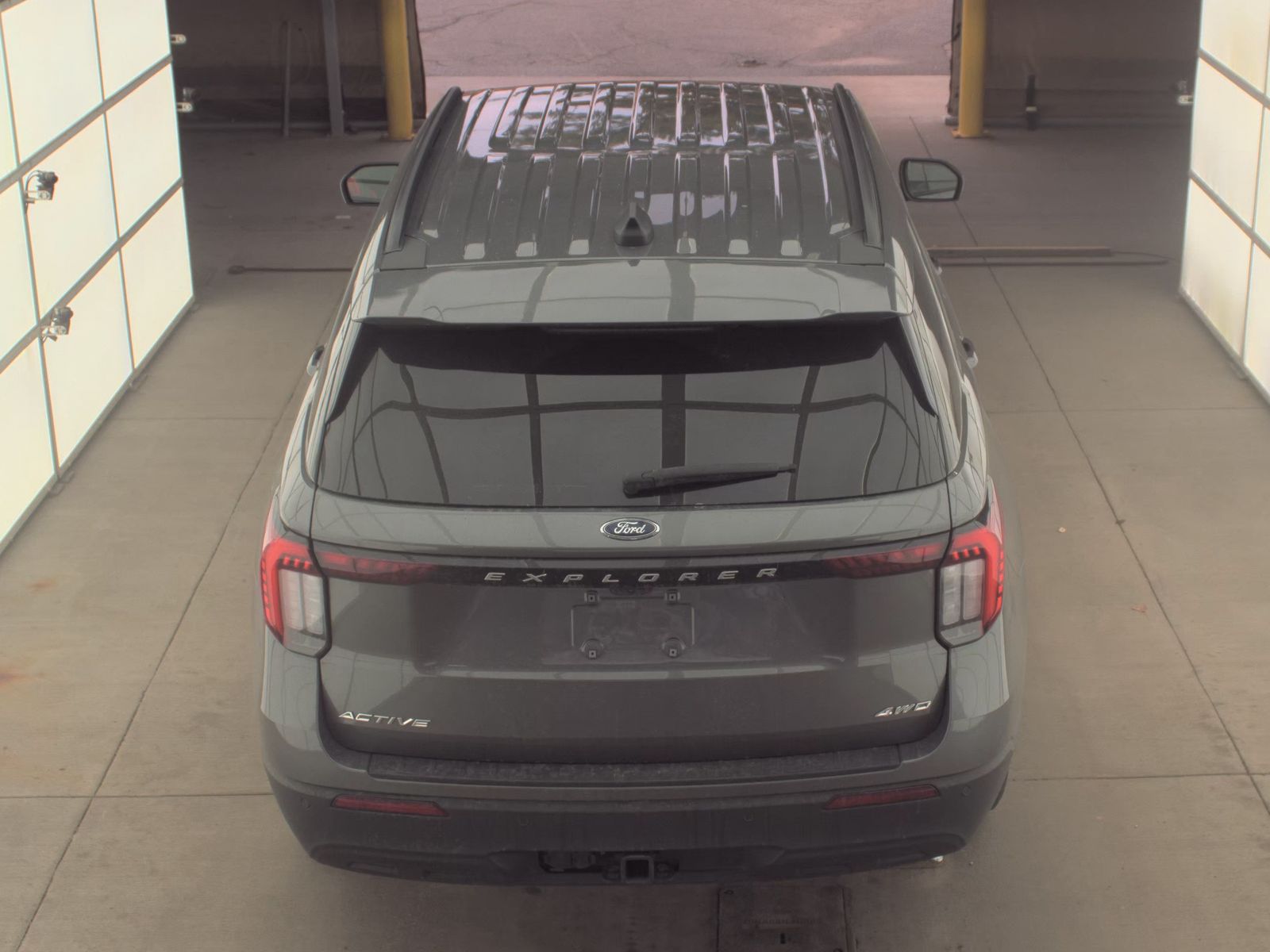 2025 Ford Explorer Active AWD