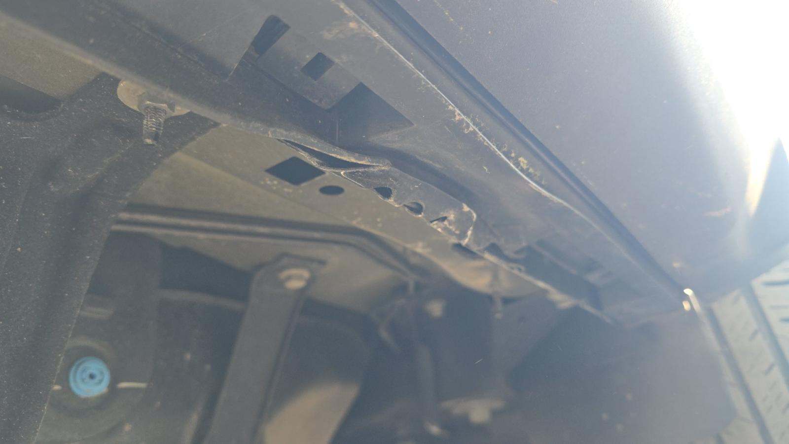 2022 Ford Explorer XLT RWD