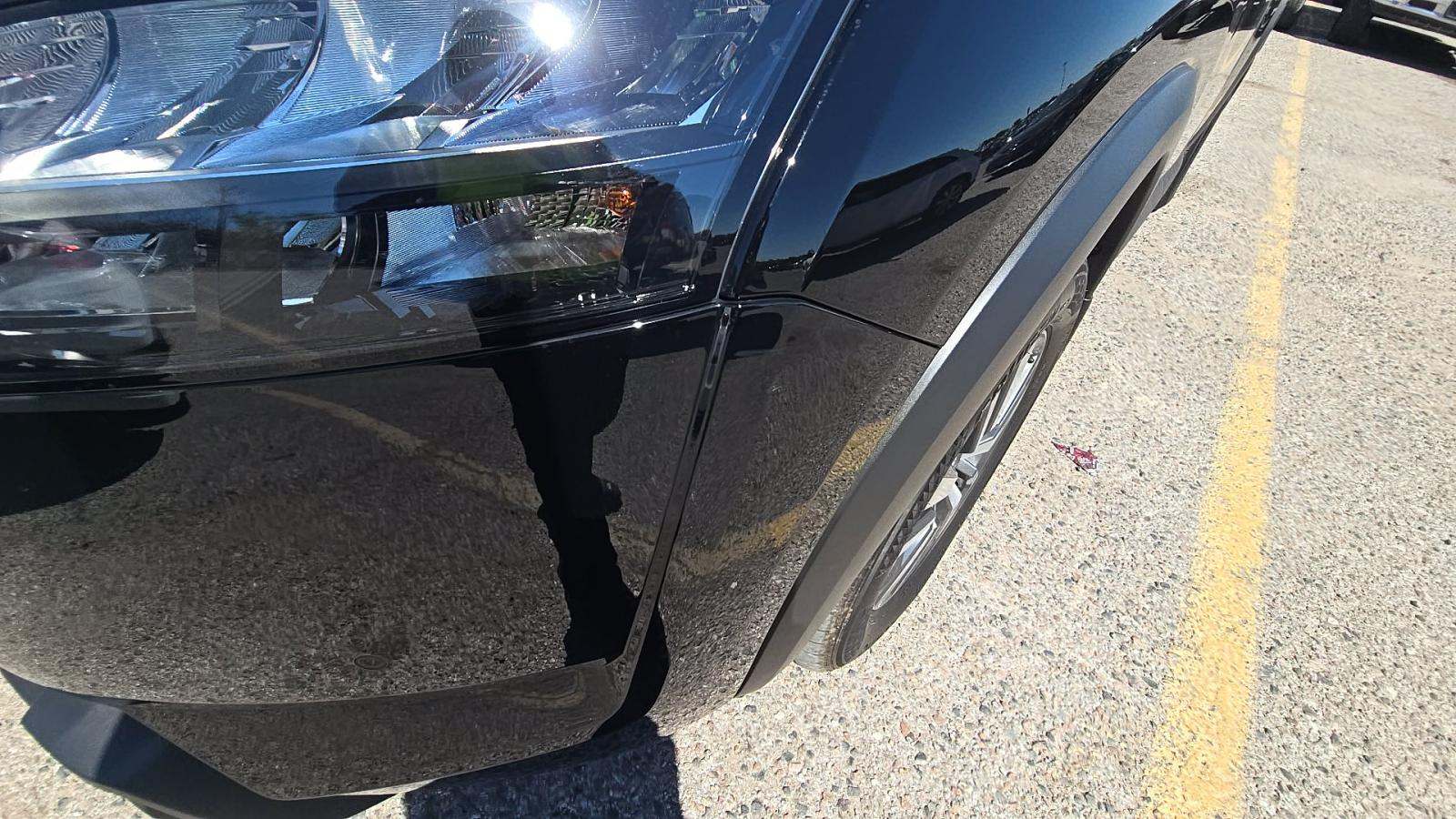 2025 Nissan Pathfinder SL FWD