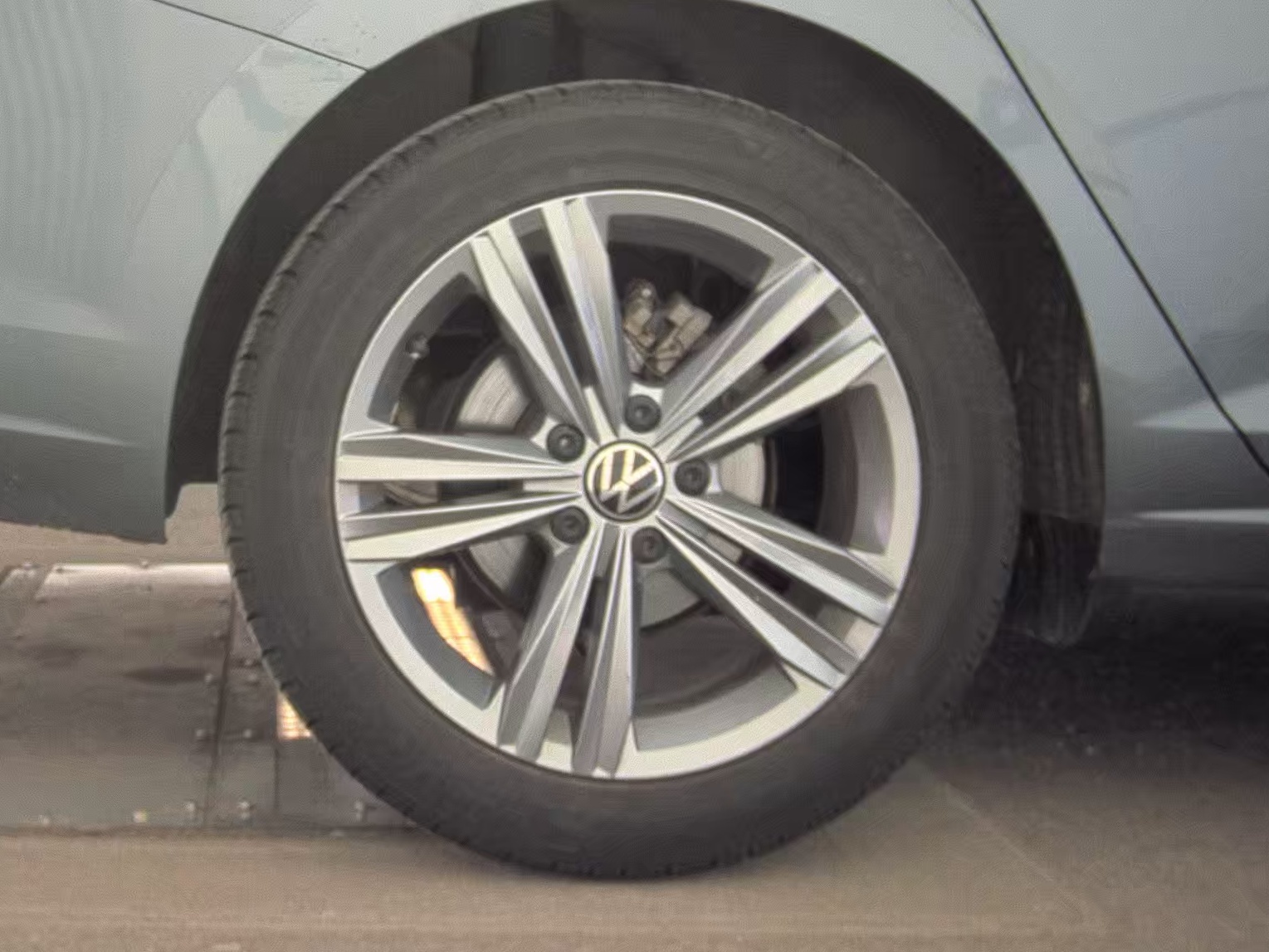 2024 Volkswagen Jetta 1.5T SE FWD