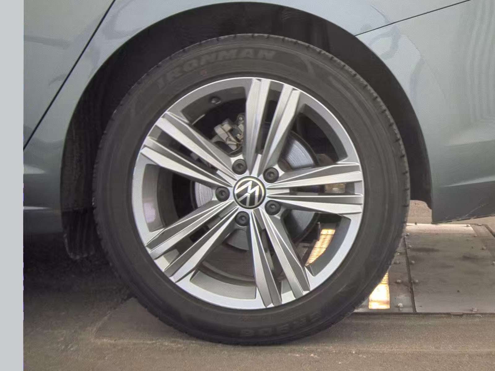 2024 Volkswagen Jetta 1.5T SE FWD