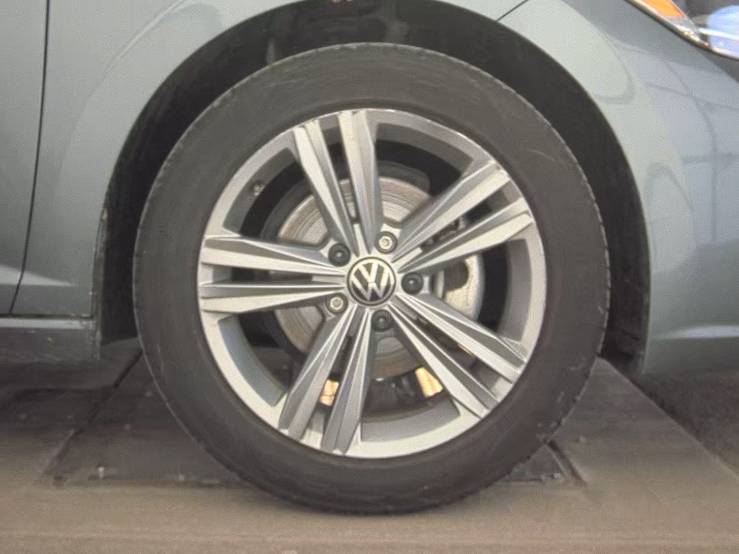 2024 Volkswagen Jetta 1.5T SE FWD