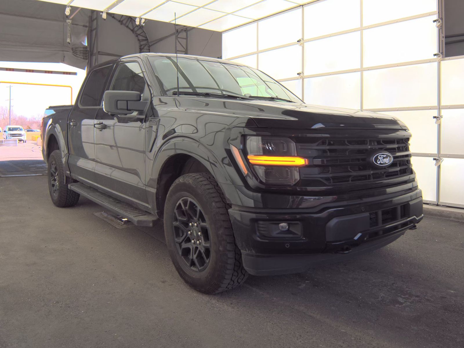 2025 Ford F-150 XLT AWD