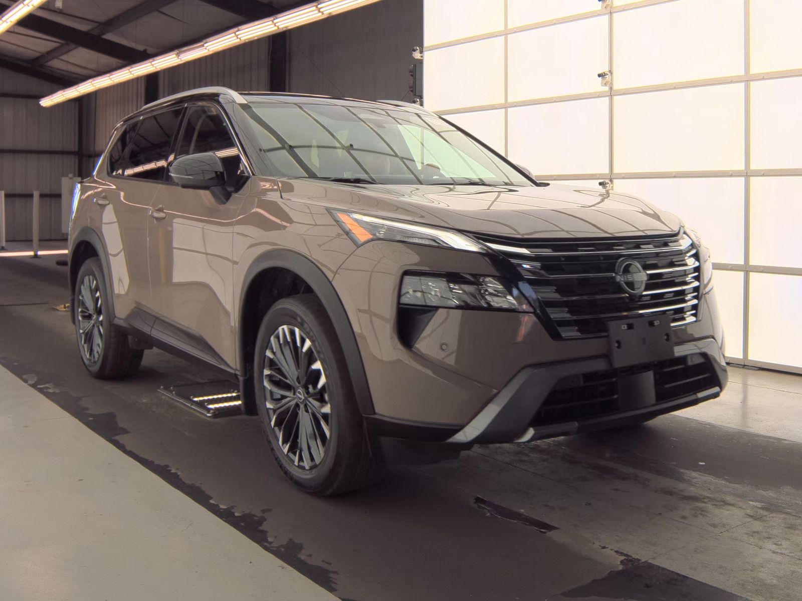 2025 Nissan Rogue SL FWD