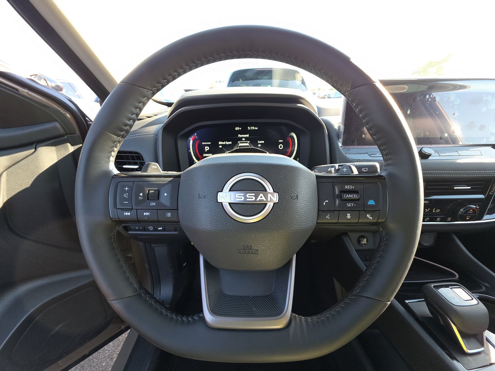 2025 Nissan Rogue SL FWD