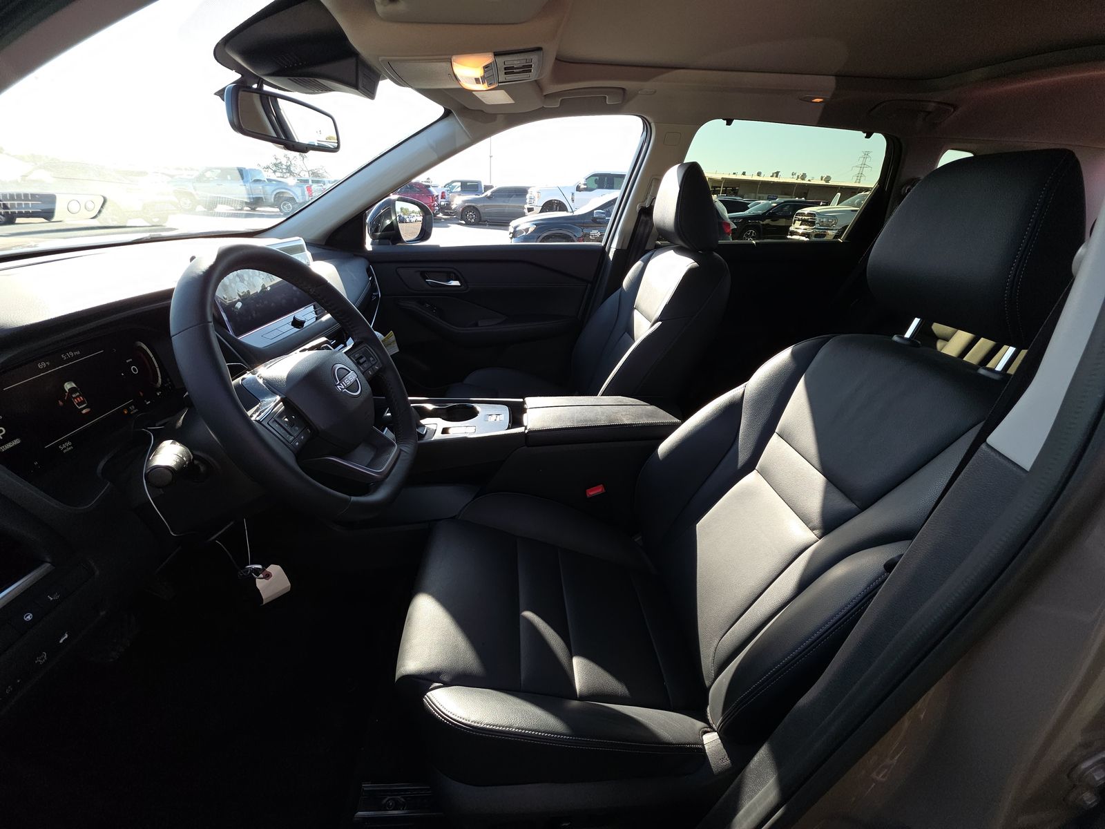 2025 Nissan Rogue SL FWD