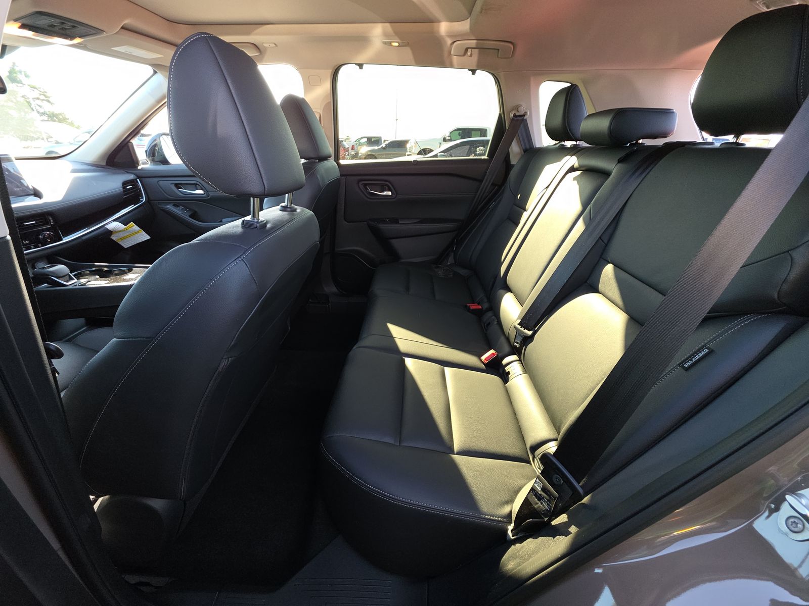 2025 Nissan Rogue SL FWD