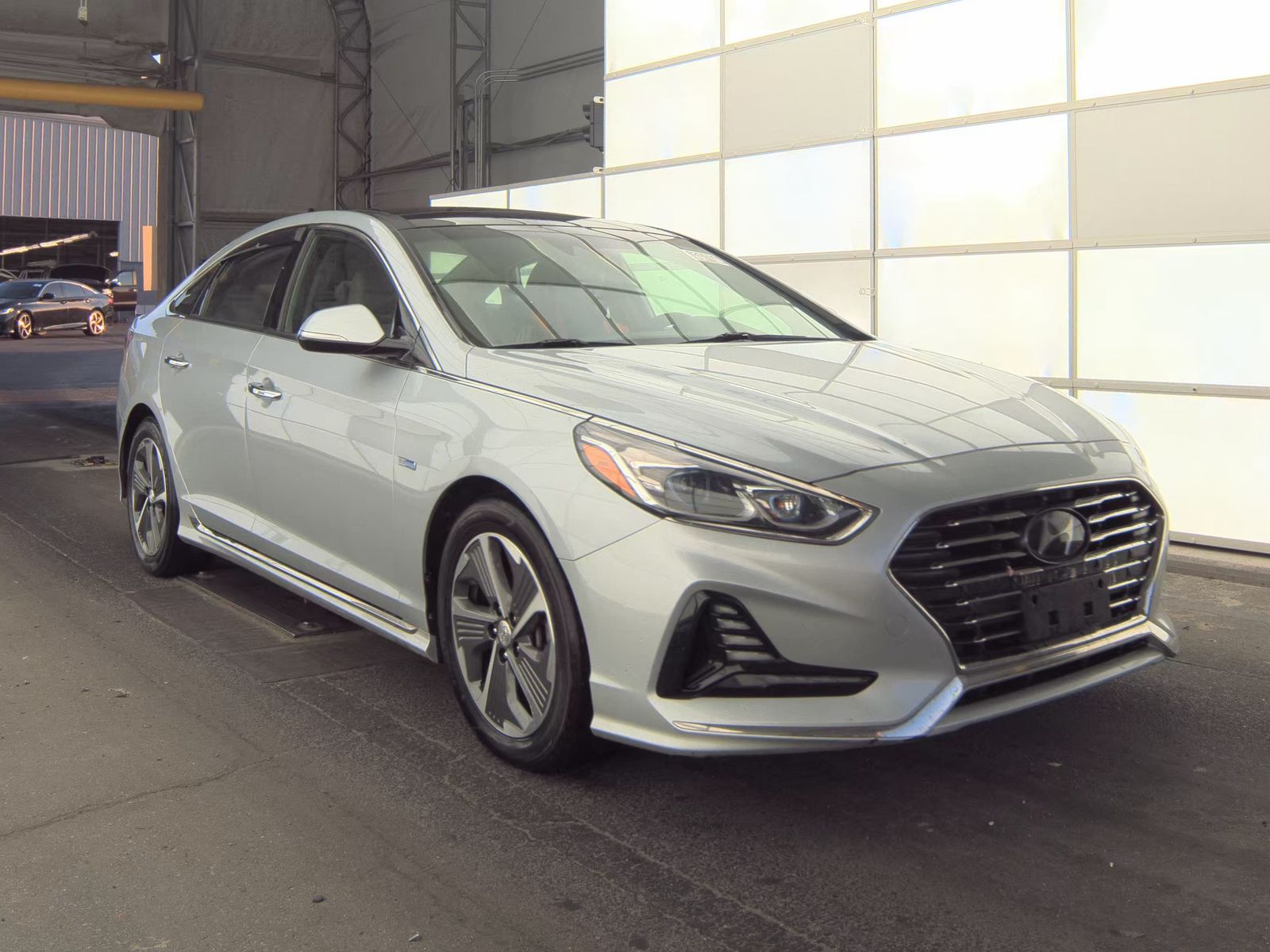 HYUNDAI HYBRID LIMITED - 4